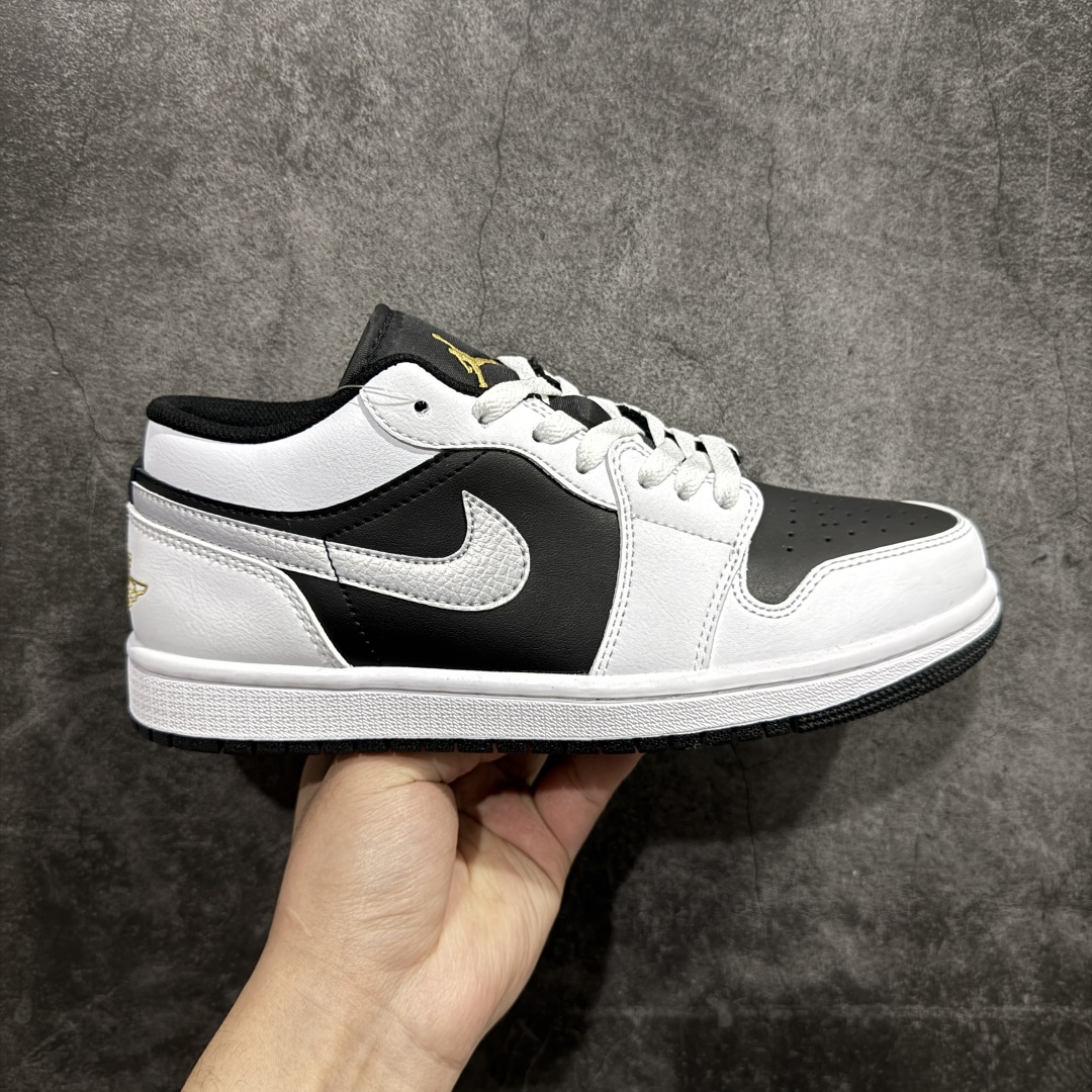 【K版】Air Jordan AJ1 Low 低帮 黑白熊猫 553558-172 全新流水线出品 DT版本唯一平替选择 市场第二梯队最强版 全部原鞋开发 原楦原纸板开发 全鞋电脑针车 原厂内置全掌气垫 原盒内在原标 唯一Zp原版鞋带绑法 免检产品 全新2022版型 全头层皮料 完美零毛边处理 原厂配置全掌气垫 价格定位良心 几十个配色陆续出货 尺码：36 36.5 37.5 38 38.5 39 40 40.5 41 42 42.5 43 44 44.5 45 46 47.5-选品中心