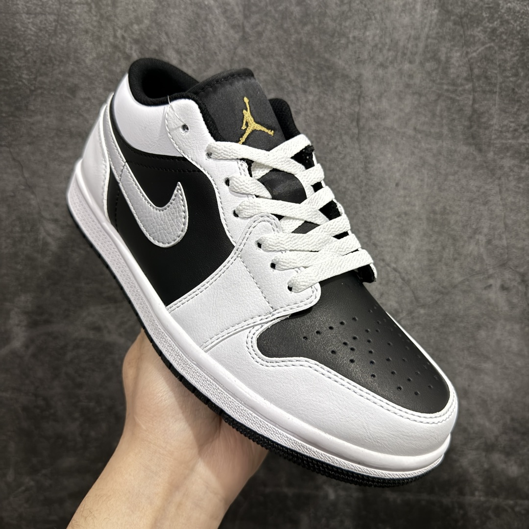 图片[3]-【K版】Air Jordan AJ1 Low 低帮 黑白熊猫 553558-172 全新流水线出品 DT版本唯一平替选择 市场第二梯队最强版 全部原鞋开发 原楦原纸板开发 全鞋电脑针车 原厂内置全掌气垫 原盒内在原标 唯一Zp原版鞋带绑法 免检产品 全新2022版型 全头层皮料 完美零毛边处理 原厂配置全掌气垫 价格定位良心 几十个配色陆续出货 尺码：36 36.5 37.5 38 38.5 39 40 40.5 41 42 42.5 43 44 44.5 45 46 47.5-选品中心