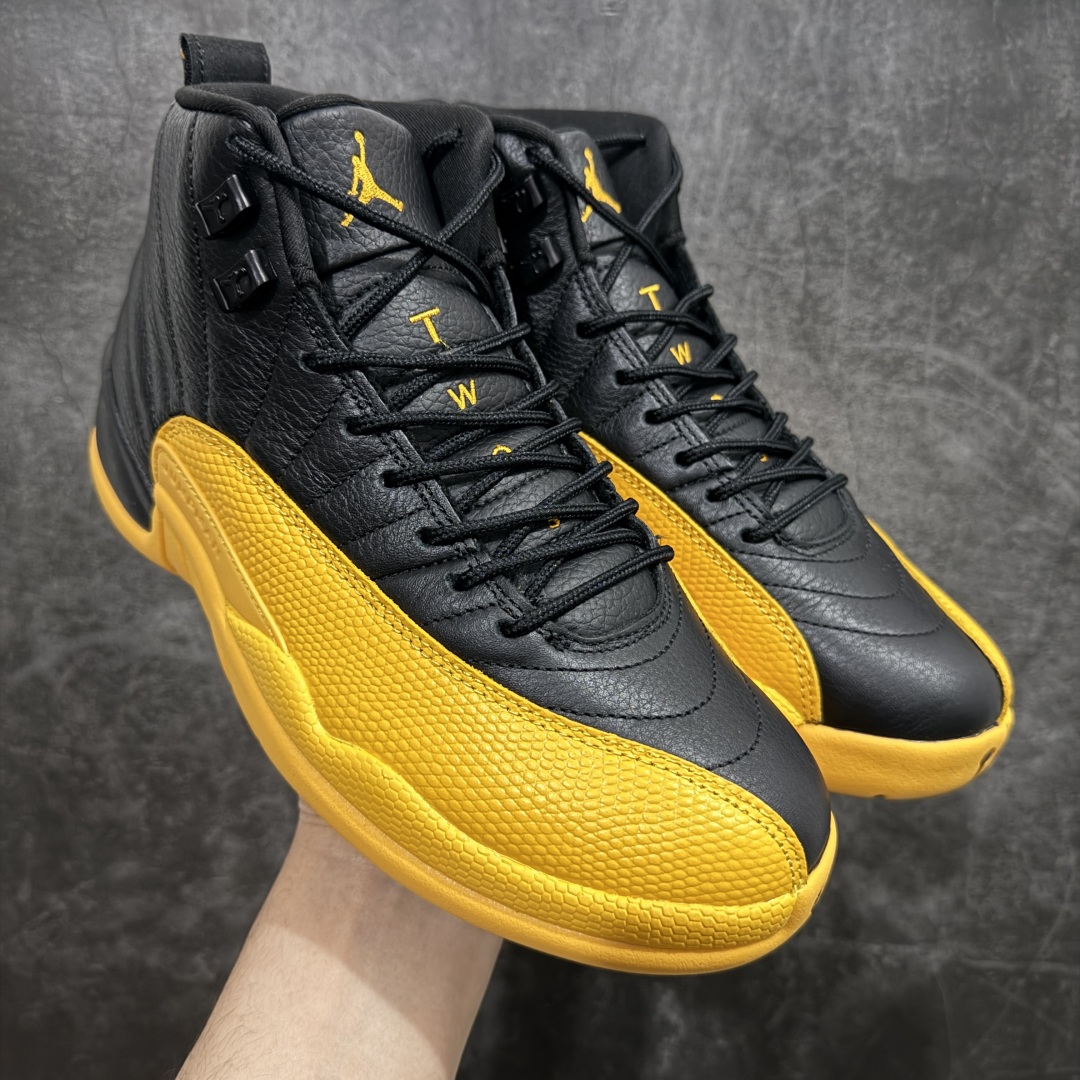 【顶级外贸版】Air Jordan AJ12 Retro 黑黄 130690-070n原楦原纸板开发 原汁原味12代鞋型 进口原厂皮料 原厂碳板 原装材料 原厂定制金属扣 原厂电绣 支持与公司货全方位对比 只服务于5%懂鞋的高端客户 发国外可支持各种retail商店充正寄售SIZE：40 40.5 41 42 42.5 43 44 44.5 45 45.5 46 47.5 48.5 编码：777470500-莆田鞋批发中心