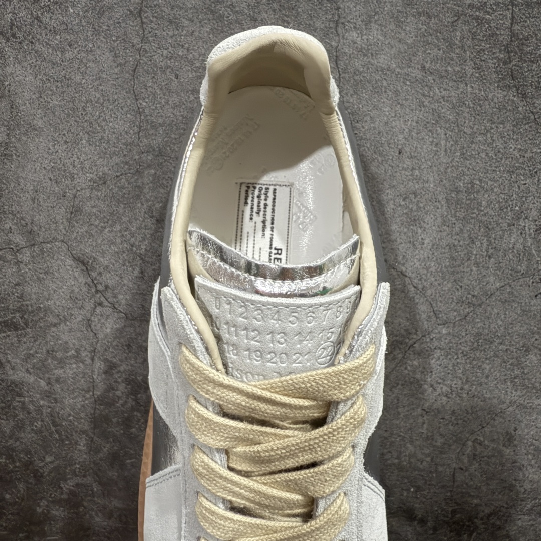 图片[8]-【全新莞产纯原】Maison Margiela MM6梅森马吉拉 Calfskin Replica 复古 德训 时尚板鞋 男女款广货新版本 飞机礼盒装 送礼高端大气n原版全套包装 配送精致白色礼盒网红单品 高端外贸 平台零售专供批次全头层软牛皮鞋面 头层羊皮内里n乳胶鞋垫 中底钢印 原版织唛 尺码：35 36 37 38 39 40 41 42 43 44  45 编码：PS350380-莆田鞋批发中心