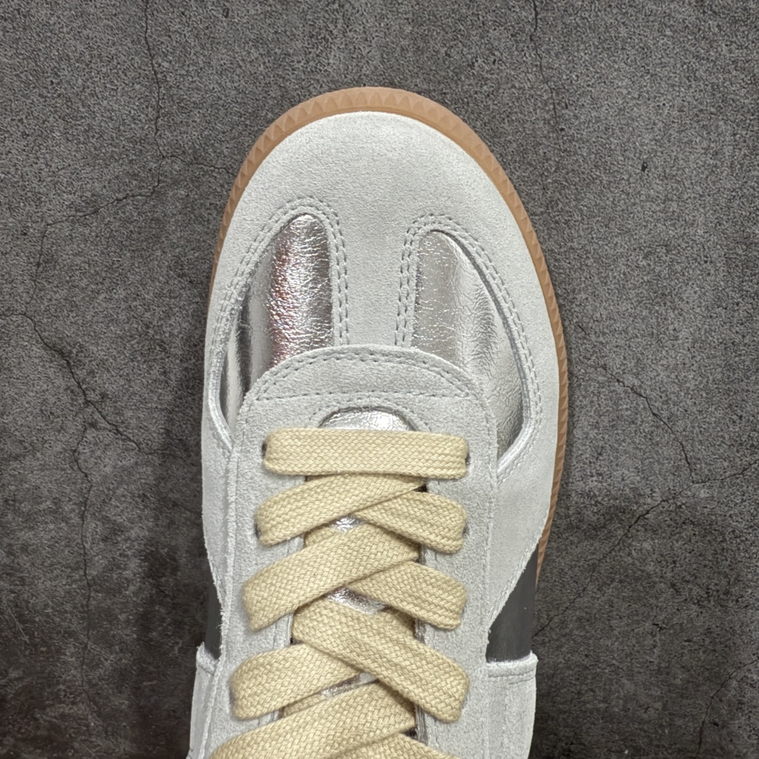 图片[5]-【全新莞产纯原】Maison Margiela MM6梅森马吉拉 Calfskin Replica 复古 德训 时尚板鞋 男女款广货新版本 飞机礼盒装 送礼高端大气n原版全套包装 配送精致白色礼盒网红单品 高端外贸 平台零售专供批次全头层软牛皮鞋面 头层羊皮内里n乳胶鞋垫 中底钢印 原版织唛 尺码：35 36 37 38 39 40 41 42 43 44  45 编码：PS350380-莆田鞋批发中心