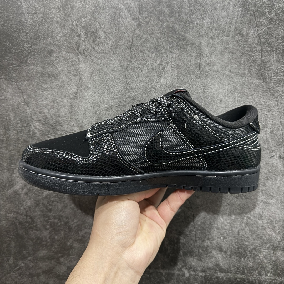 图片[2]-【定制版】Nk SB Dunk Low 蛇年限定-黑蛇 周年高端定制 低帮休闲板鞋rn#定制鞋盒 大厂纯原品质出货 超高清洁度 皮料切割干净无任何毛边 细节完美 r 货号：CH8311-233 尺码：36 36.5 37.5 38 38.5 39 40 40.5 41 42 42.5 43 44 44.5 45  编码：HXS340360-莆田鞋批发中心