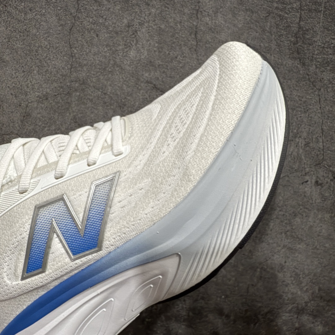 图片[6]-【纯原版】New Balance NB Fresh Foam Evoz V6 舒适耐磨低帮跑步鞋纯原版本受到Fresh Foam舒适骑行的启发跑鞋将毛绒舒适感提升到一个新的水平这款鞋旨在提供我们柔软 缓震的足底体验采用FreshFoam技术可平衡巅峰性能和一流的缓震性能货号: MMORLB6 尺码：36-45 编码：MG260280-莆田鞋批发中心