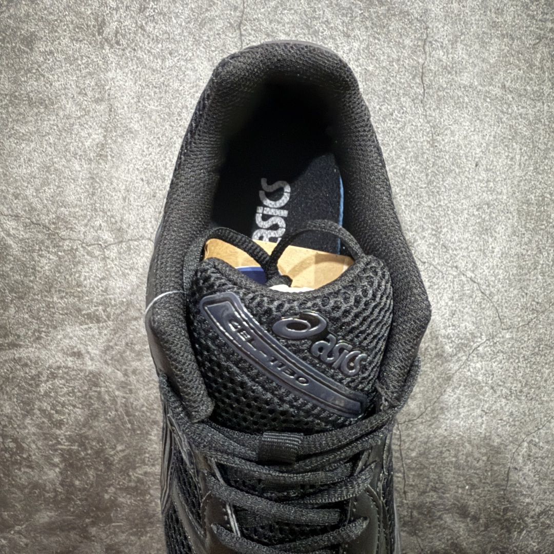 图片[8]-【纯原福利】Asics Gel-1130 亚瑟士系列低帮复古休闲运动慢跑鞋n亚瑟士1130  系列 6色 纯原  工厂年底资金压力 回血过年 特价清一波‼️整双鞋在鞋面部分选用网眼布与皮革相互连接，在鞋面银色金属质感的线条中，ASICS 品牌标志性的虎爪 Logo 出现在鞋身侧面，既展现出复古美感，又加深了整双鞋的层次感。搭载着 Ortholite 鞋垫，之后再辅以 GEL 缓震胶中底和耐磨大底，在提升上脚舒适性的同时，在缓震脚感以及耐磨抓地力方面也能满足日常运动需求。 尺码：36 37 37.5 38 39.5 40 40.5 41.5 42 42.5 43.5 44 45 编码：WE180190-莆田鞋批发中心