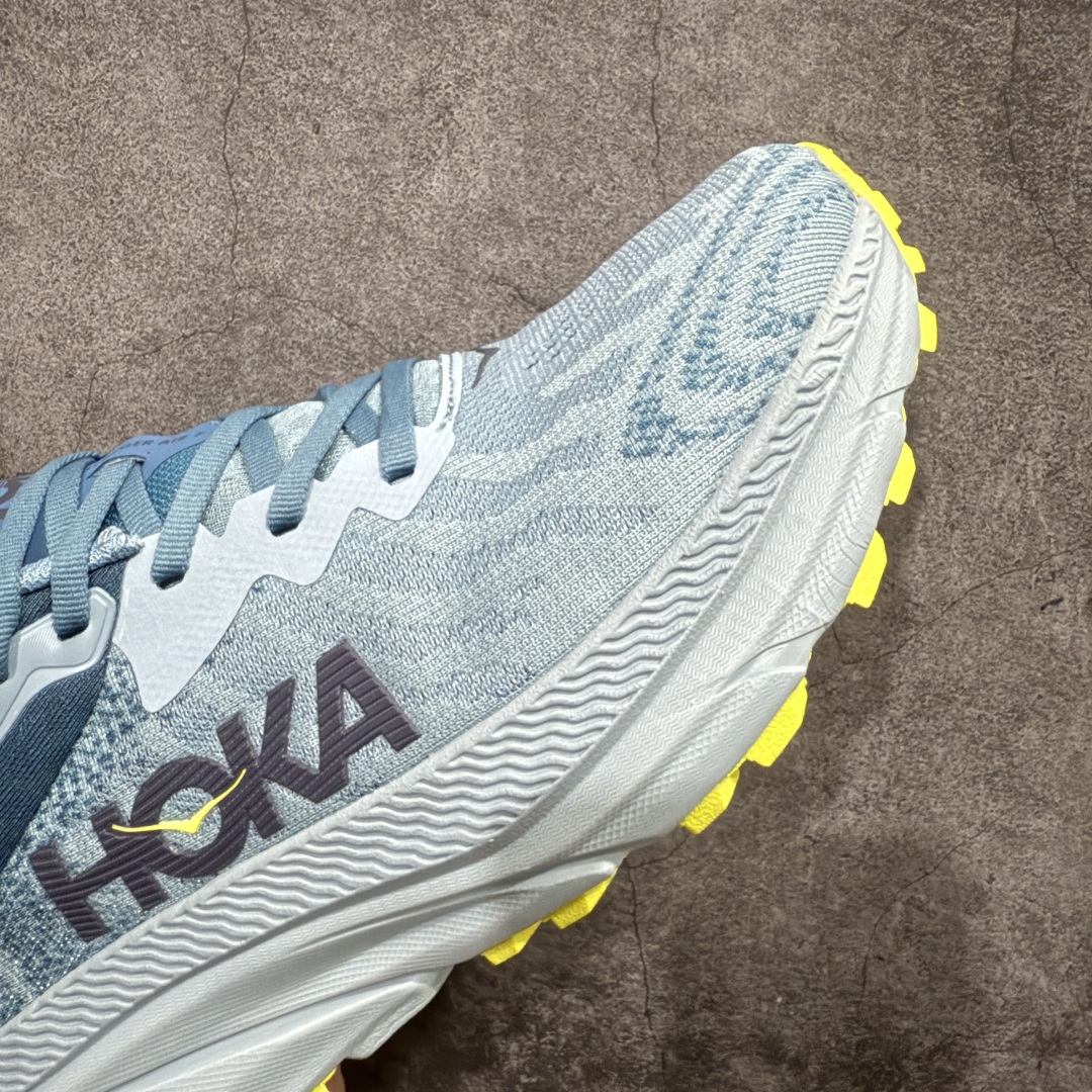 图片[6]-【特价福利】HOKA ONE ONE Challenger ATR 7 挑战者七代轻便耐磨防滑跑步鞋新一代Challenger泡棉中底减重10% 增加3mm强化缓震、打造Q弹脚感 后跟采用延伸设计 加强跟腱保护、便于穿脱 搭配环保工程网布增加透气、短靴细节防止碎石进入 重新设计的大底以轮胎刻纹为灵感 以更密集的全大底水波刻纹 搭配加大面积的高耐磨橡胶与4mm大刻纹设计 增加整体抓地力与稳定性SIZE：36 36.5 37.5 38 38.5 39 40 40.5 41 42 42.5 43 44 44.5 45 编码：LDS210220-莆田鞋批发中心