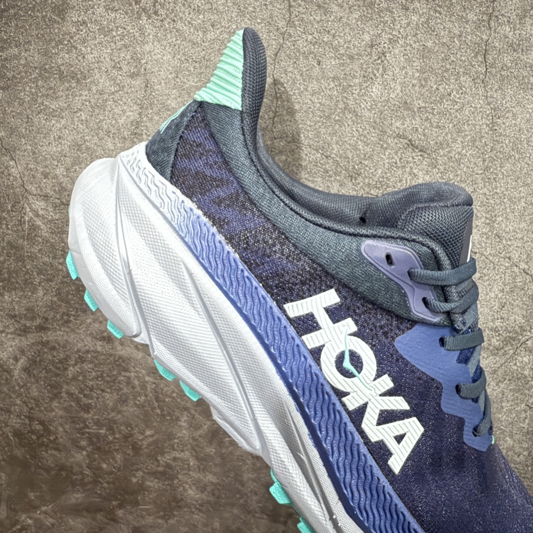 图片[7]-【特价福利】HOKA ONE ONE Challenger ATR 7 挑战者七代轻便耐磨防滑跑步鞋新一代Challenger泡棉中底减重10% 增加3mm强化缓震、打造Q弹脚感 后跟采用延伸设计 加强跟腱保护、便于穿脱 搭配环保工程网布增加透气、短靴细节防止碎石进入 重新设计的大底以轮胎刻纹为灵感 以更密集的全大底水波刻纹 搭配加大面积的高耐磨橡胶与4mm大刻纹设计 增加整体抓地力与稳定性SIZE：36 36.5 37.5 38 38.5 39 40 40.5 41 42 42.5 43 44 44.5 45 编码：LDS210220-莆田鞋批发中心