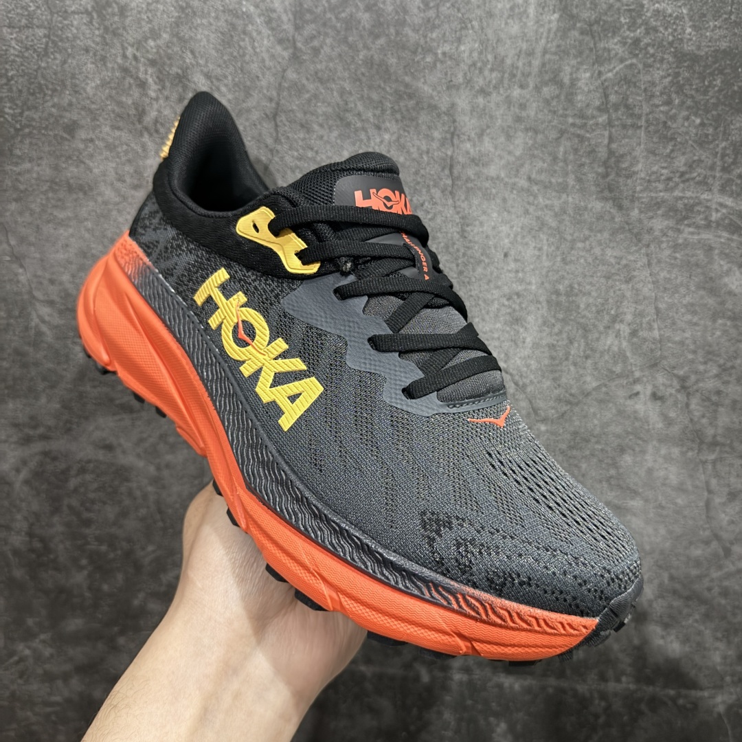 图片[3]-【特价福利】HOKA ONE ONE Challenger ATR 7 挑战者七代轻便耐磨防滑跑步鞋新一代Challenger泡棉中底减重10% 增加3mm强化缓震、打造Q弹脚感 后跟采用延伸设计 加强跟腱保护、便于穿脱 搭配环保工程网布增加透气、短靴细节防止碎石进入 重新设计的大底以轮胎刻纹为灵感 以更密集的全大底水波刻纹 搭配加大面积的高耐磨橡胶与4mm大刻纹设计 增加整体抓地力与稳定性SIZE：36 36.5 37.5 38 38.5 39 40 40.5 41 42 42.5 43 44 44.5 45 编码：LDS210220-莆田鞋批发中心