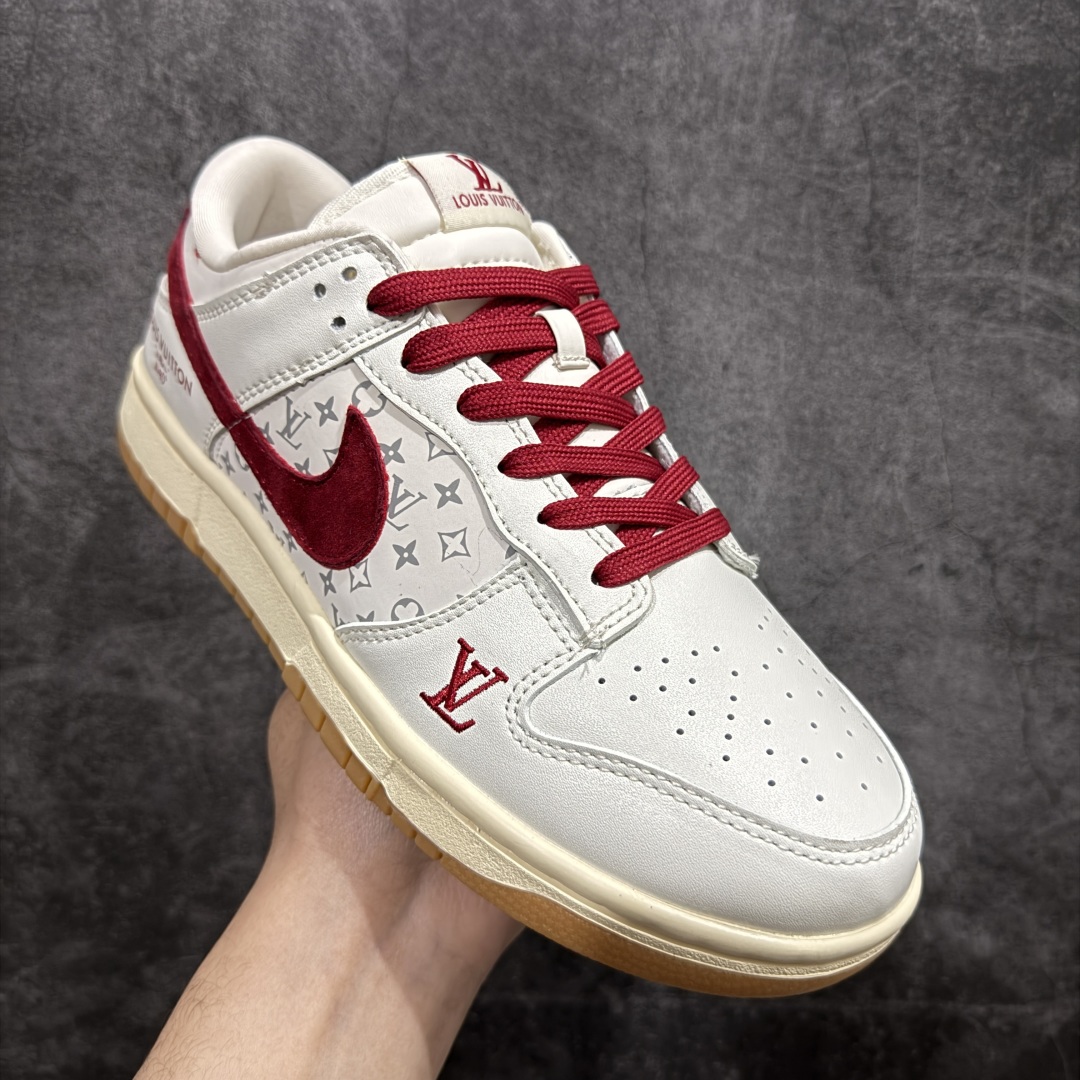 图片[3]-【定制款】Nk SB Dunk Low Dunk系列复古低帮休闲百搭板鞋 CH8311-276 定制鞋盒 大厂流水作业生产 超高清洁度 皮料切割干净无任何毛边 细节完美 r 尺码：36 36.5 37.5 38 38.5 39 40 40.5 41 42 42.5 43 44 44.5 45  编码：YB280300-莆田鞋批发中心