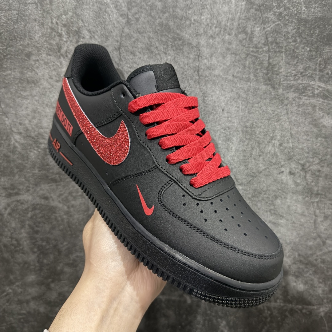 图片[3]-【公司级】Nike Air Force 1 Low “Just Do It”联名黑红 空军一号低帮运动休闲板鞋 原楦头原纸板 打造纯正空军版型#专注外贸渠道 全掌内置蜂窝气垫 #原盒配件 原厂中底钢印、拉帮完美货号：CW2288-025 尺码：36 36.5 37.5 38 38.5 39 40 40.5 41 42 42.5 43 44 44.5 45 编码：LF290300-莆田鞋批发中心