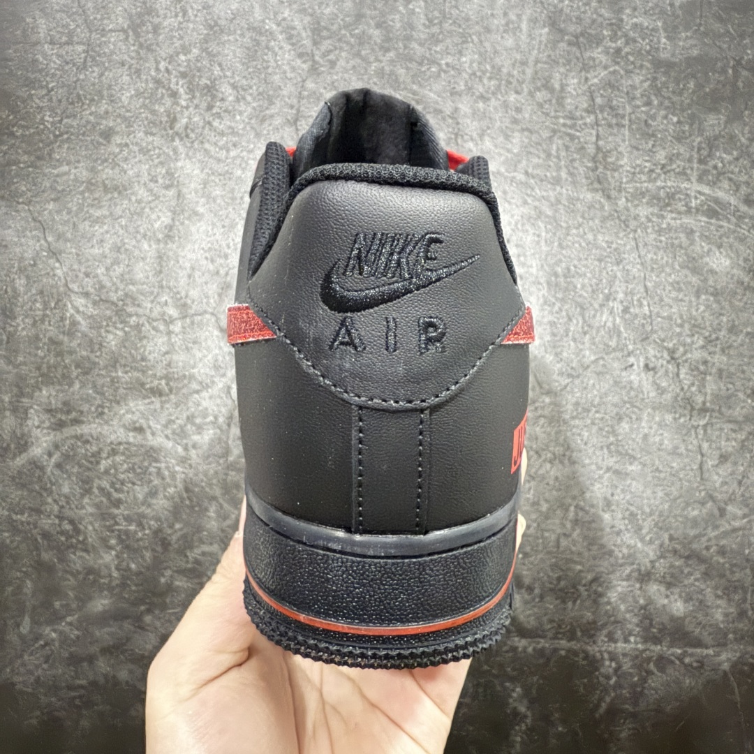 图片[4]-【公司级】Nike Air Force 1 Low “Just Do It”联名黑红 空军一号低帮运动休闲板鞋 原楦头原纸板 打造纯正空军版型#专注外贸渠道 全掌内置蜂窝气垫 #原盒配件 原厂中底钢印、拉帮完美货号：CW2288-025 尺码：36 36.5 37.5 38 38.5 39 40 40.5 41 42 42.5 43 44 44.5 45 编码：LF290300-莆田鞋批发中心