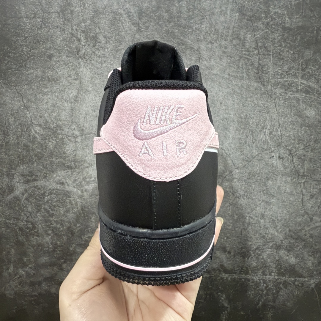 图片[4]-【公司级】Nike Air Force 1 Low 07 黑粉双钩n原楦头原纸板 打造纯正低帮空军版型 专注外贸渠道 全掌内置蜂窝气垫原盒配件 原厂中底钢印、拉帮完美官方货号：CW2288 028 Size：36 36.5 37.5 38 38.5 39 40 40.5 41 42 42.5 43 44 44.5 45 编码：LF290300-莆田鞋批发中心