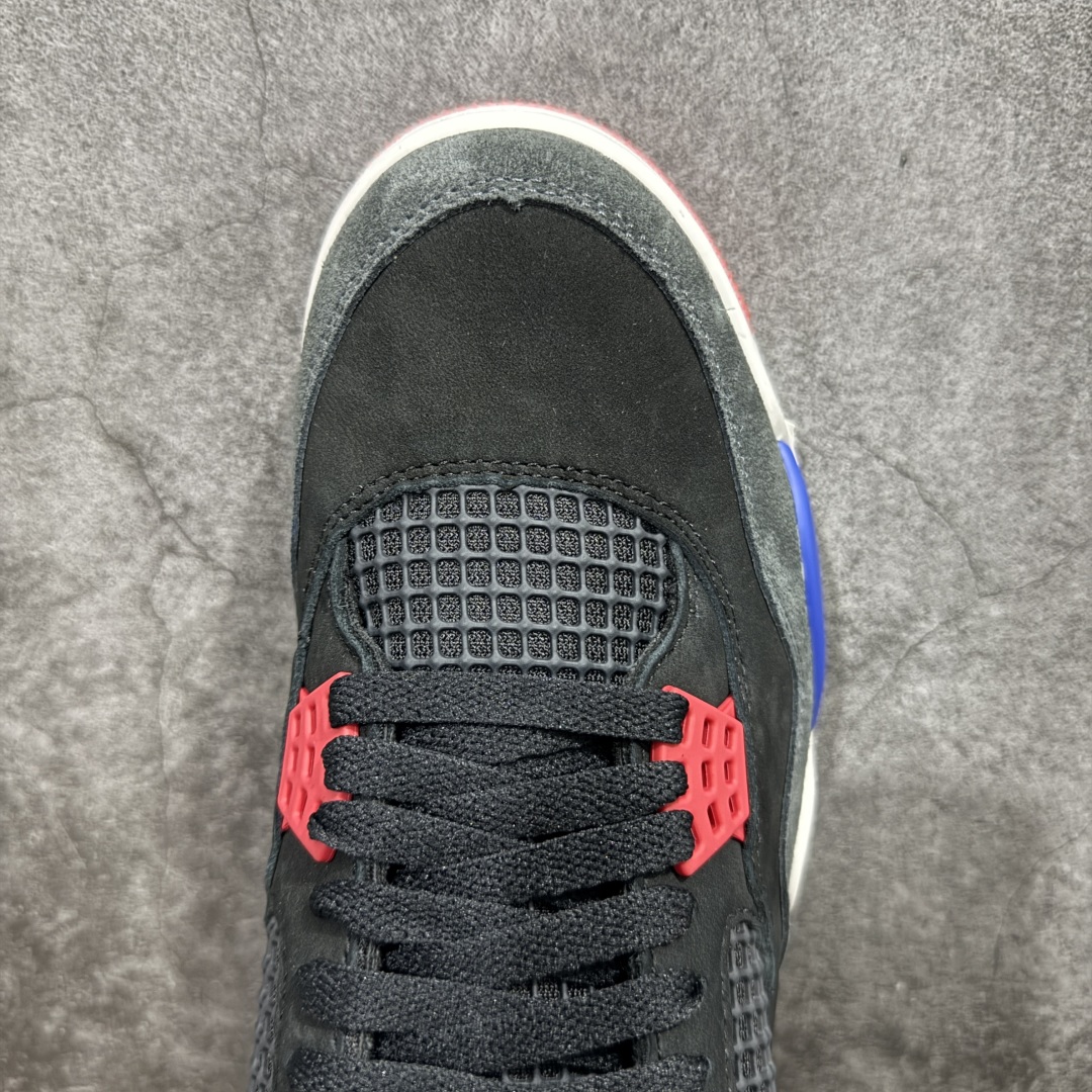 图片[5]-【老DT纯原】 Air Jordan 4 Retro \”Lase\” AJ4 乔4黑灰蓝配色 FV5029-003n 全套原纸板楦头开发 原厂特供皮料加持 确保原汁原味 完美呈现四代版型 一比一鞋头弧度高度鞋身弧度 数据细节工艺流程均保持原鞋一致 原厂TPU网格鞋带扣 正确内里网布 菱角分明不变形无多余毛边 柔软性质感一致于原鞋 市场唯一原厂鞋扣模具 背面可见隐藏注塑口 原厂织唛标 原厂飞人电绣工艺 尾指中部跳三针 独家绑鞋带手法 印刷中底布 四线拉帮 米色美纹纸贴合固定 进口港宝加持 后跟自然饱满 全鞋荧光划线卡点 追求极致完美 每一双都是工艺品 多重QC质检 超越公司货的品控标准 实实在在的免检产品 rn采用经典的黑色、蓝色和中性灰色为配色方案，以白色皮革鞋面，鞋头采用中性灰色覆面，鞋眼、中底、鞋跟片和鞋舌上的Jumpman标志均采用军蓝色撞色设计，最后以黑色、蓝色和灰色橡胶外底，鞋跟搭配白色“Nike Air”Logo完善设计。r 尺码：40 40.5 41 42 42.5 43 44 44.5 45 46 47.5 48.5  编码：X1450480-莆田鞋批发中心