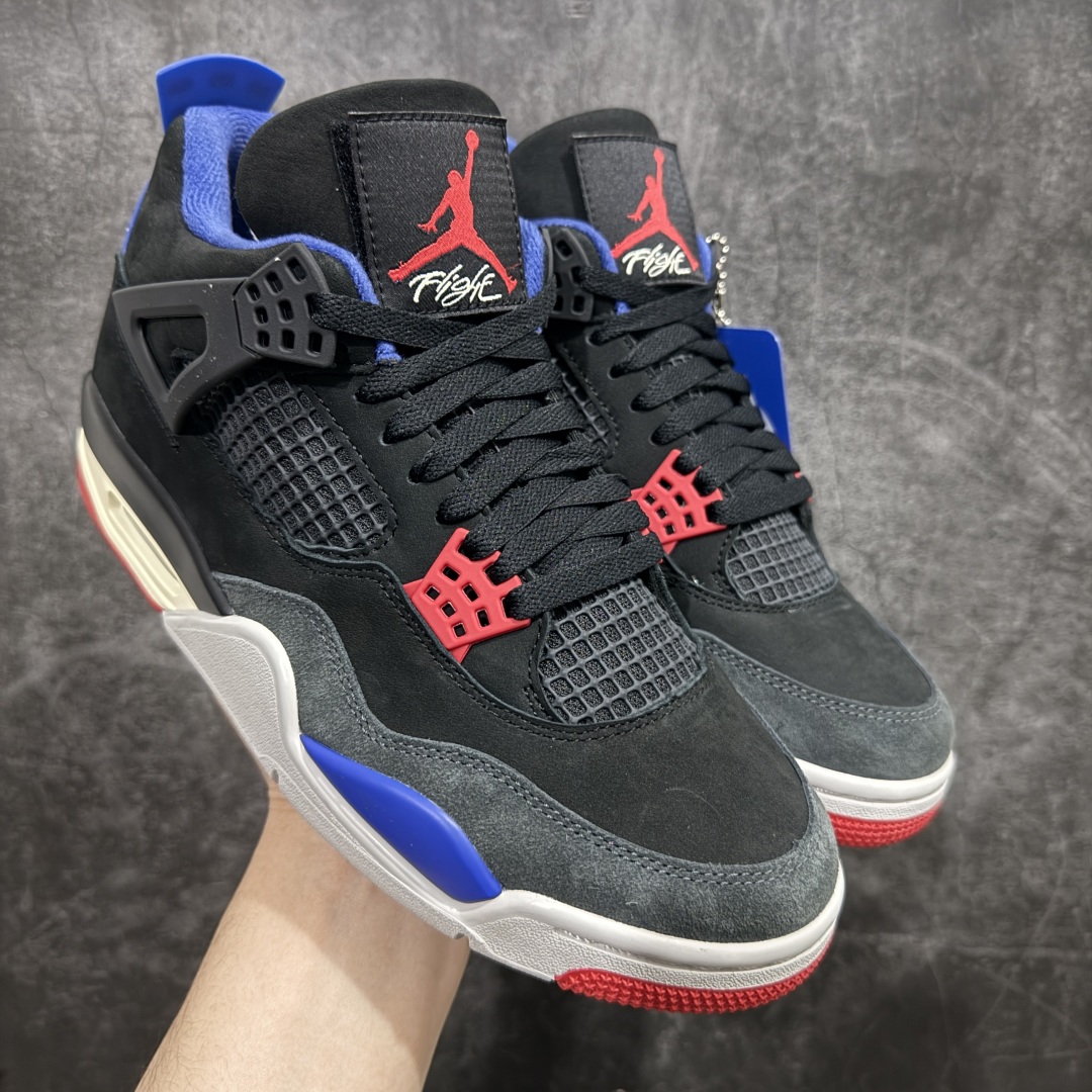 【老DT纯原】 Air Jordan 4 Retro \”Lase\” AJ4 乔4黑灰蓝配色 FV5029-003n 全套原纸板楦头开发 原厂特供皮料加持 确保原汁原味 完美呈现四代版型 一比一鞋头弧度高度鞋身弧度 数据细节工艺流程均保持原鞋一致 原厂TPU网格鞋带扣 正确内里网布 菱角分明不变形无多余毛边 柔软性质感一致于原鞋 市场唯一原厂鞋扣模具 背面可见隐藏注塑口 原厂织唛标 原厂飞人电绣工艺 尾指中部跳三针 独家绑鞋带手法 印刷中底布 四线拉帮 米色美纹纸贴合固定 进口港宝加持 后跟自然饱满 全鞋荧光划线卡点 追求极致完美 每一双都是工艺品 多重QC质检 超越公司货的品控标准 实实在在的免检产品 rn采用经典的黑色、蓝色和中性灰色为配色方案，以白色皮革鞋面，鞋头采用中性灰色覆面，鞋眼、中底、鞋跟片和鞋舌上的Jumpman标志均采用军蓝色撞色设计，最后以黑色、蓝色和灰色橡胶外底，鞋跟搭配白色“Nike Air”Logo完善设计。r 尺码：40 40.5 41 42 42.5 43 44 44.5 45 46 47.5 48.5  编码：X1450480-莆田鞋批发中心