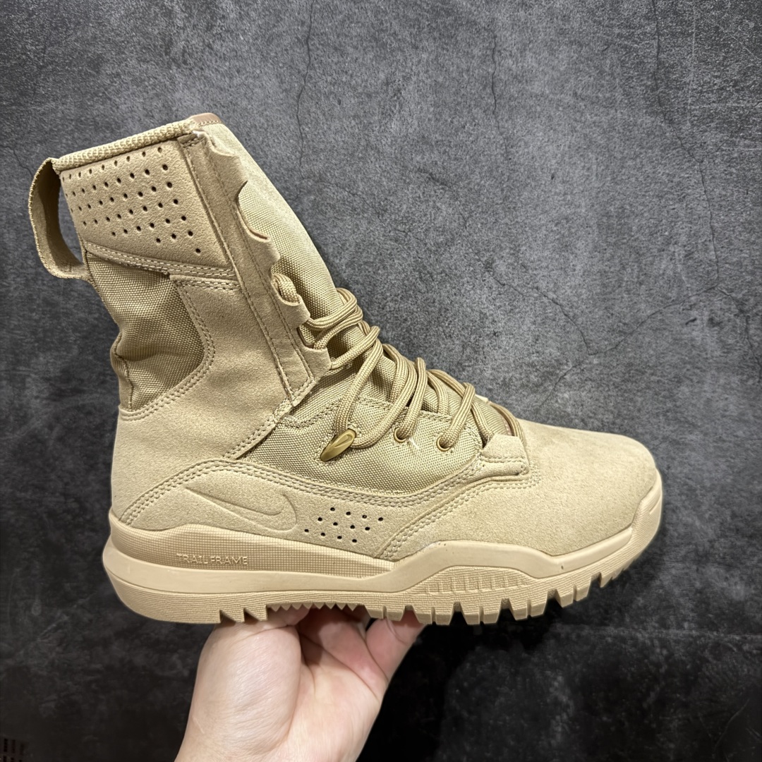 【公司级】Nike SFB Field 2 8\” 户外高帮 男子训练靴n采用耐穿材质组合鞋面n营造舒适支撑效果 是一款针对迅疾响应人员的需求而打造的现代训练鞋n外底融入非凡抓地纹路 搭配内层设计n打造可驾驭多种地面的抓地力和耐穿性能 官方货号: AO7507-200 尺码：40 40.5 41 42 42.5 43 44 44.5 45 46 编码：WE320340-莆田鞋批发中心