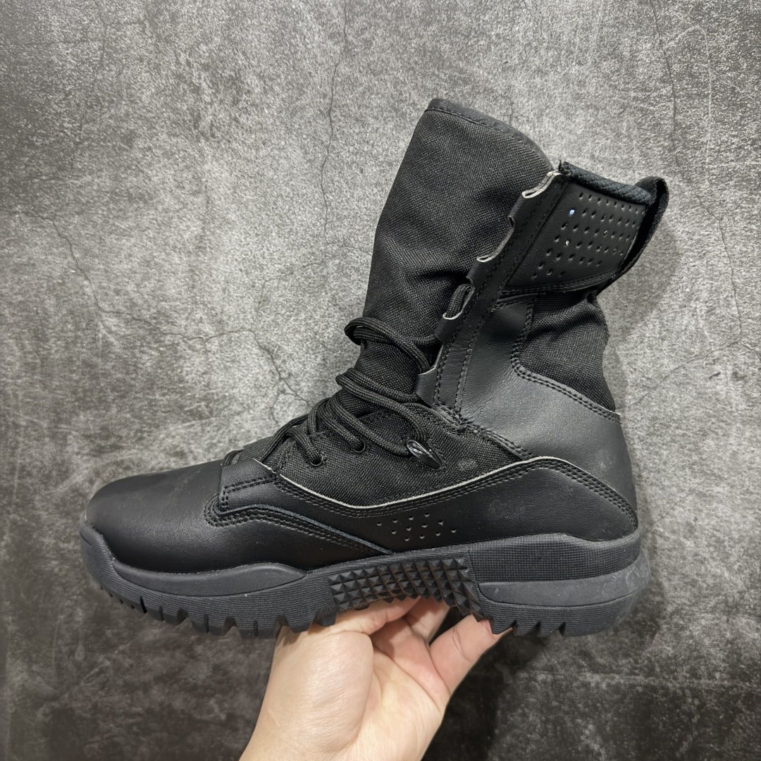 图片[2]-【公司级】Nike SFB Field 2 8\” 户外高帮 男子训练靴n采用耐穿材质组合鞋面n营造舒适支撑效果 是一款针对迅疾响应人员的需求而打造的现代训练鞋n外底融入非凡抓地纹路 搭配内层设计n打造可驾驭多种地面的抓地力和耐穿性能 官方货号: AO7507-001 尺码：40 40.5 41 42 42.5 43 44 44.5 45 46 编码：WE320340-莆田鞋批发中心