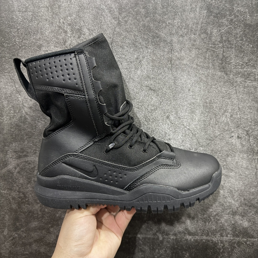 【公司级】Nike SFB Field 2 8\” 户外高帮 男子训练靴n采用耐穿材质组合鞋面n营造舒适支撑效果 是一款针对迅疾响应人员的需求而打造的现代训练鞋n外底融入非凡抓地纹路 搭配内层设计n打造可驾驭多种地面的抓地力和耐穿性能 官方货号: AO7507-001 尺码：40 40.5 41 42 42.5 43 44 44.5 45 46 编码：WE320340-莆田鞋批发中心