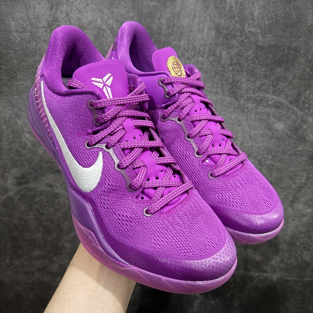 【GX纯原】Kobe 8 protro Eybl Promo 科比8代 顶级gx版紫白色 男子实战篮球鞋 威尼斯海滩 FQ3548-001n完美复刻公司货  React科技鞋垫加持 实战配置直接拉满 原楦纸板开发 鞋身流线型、后跟塑形 区分土肥圆 原厂针织鞋面一针一线匹配原版 全身鞋材卡料色独家定制 唯一万针立体刺绣SWOOSH 真实底模最大50.5 实战利器 专供海外市场 独立原厂模具 首批不拼图大几率过验 亲测已过 支持各种高强度实战 无需担心 补货周期极长 脚宽建议买大半码 科比系列前掌偏窄 支持七天无理由退换  尺码: 40 40.5 41 42 42.5 43 44 44.5 45 45.5 46 47.5 48.5 49.5 50.5 编码：SL440470-莆田鞋批发中心