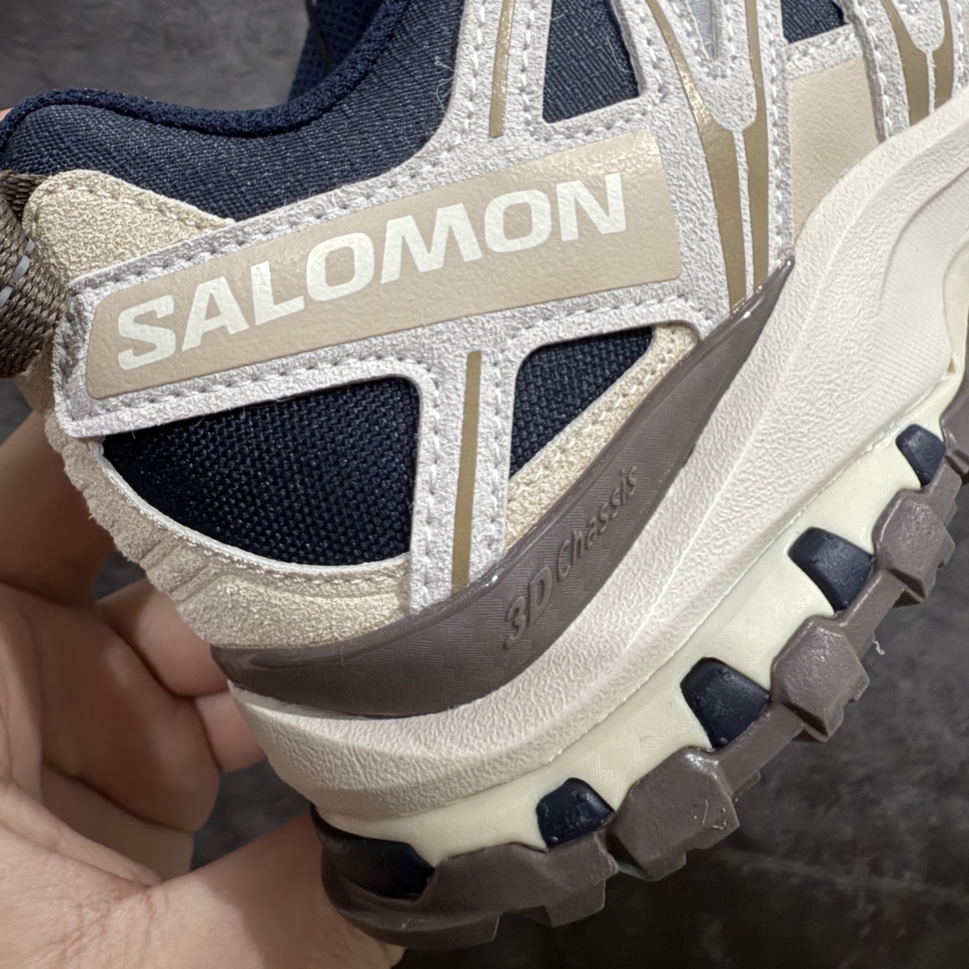 图片[3]-【绿x版】SALOMON XA Pro 3D ADV萨洛蒙潮流越野机能户外功能鞋 深蓝色 477918 新配色出货nnn纯原外贸平台特供订单 耗时半年巨作 全套原纸板楦头开发 原厂特供网布配套加持 确保原汁原味 完美呈现版型 原档数据独家私模五层组合大底 男女鞋同步官方开发至46.5 原装Ortholite轻量化鞋垫 中底布带钢印编号 原厂TPU锁扣 进口港宝加持 后跟自然饱满 还原公司包裹性 鞋面采用SENSIFT贴合技术 全方位贴合包裹脚型 鞋跟部鞋底牵引设计 提供强大的抓地性能 更适应野外崎岖不平的道路 其3D ADVANCED CHASSIS底盘 材料轻量大化 钉齿设计更具稳定性 防护性 鞋底易磨损区运用CONTAGRIP高耐磨材料 应对城市硬质路面长距离跑考验  尺码：36 36.5 37.5 38 38.5 39 40 40.5 41 42 42.5 43 44 44.5 45 46 46.5 编码：SLM340360-莆田鞋批发中心