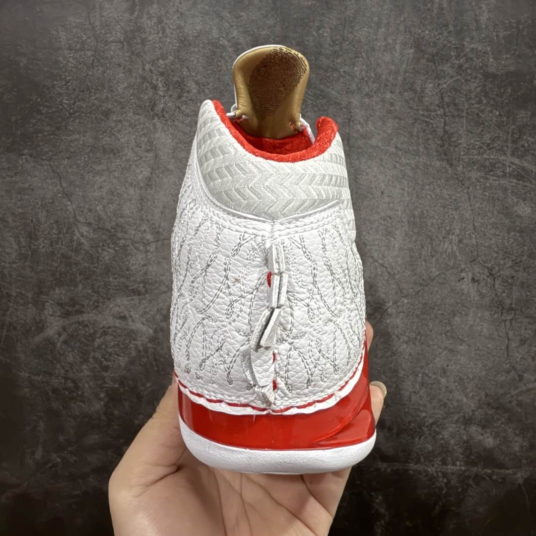 图片[4]-【外贸版】Air Jordan 23 UNC 高帮AJ23 乔丹23代 aj23 乔23 高邦 北卡蓝 乔丹篮球鞋系列n鞋身采用黑白红的配色方案，大面积的黑色皮革鞋身银色车线结合，带来奢华的质感以及震撼的视觉冲击，通过鞋身中部银色车线映出中底红色TPU包裹框架，加上鞋头延伸至鞋舌上白色斑点点缀，整体既吸睛又耐看；鞋舌上Jumpman Logo辅以雕刻呈现，鞋帮处采用编织织物，是整双鞋的亮点之一。 货号：318376-161 尺码：40 40.5 41 42 42.5 43 44 44.5 45 46 47.5  编码：XZ470500-莆田鞋批发中心