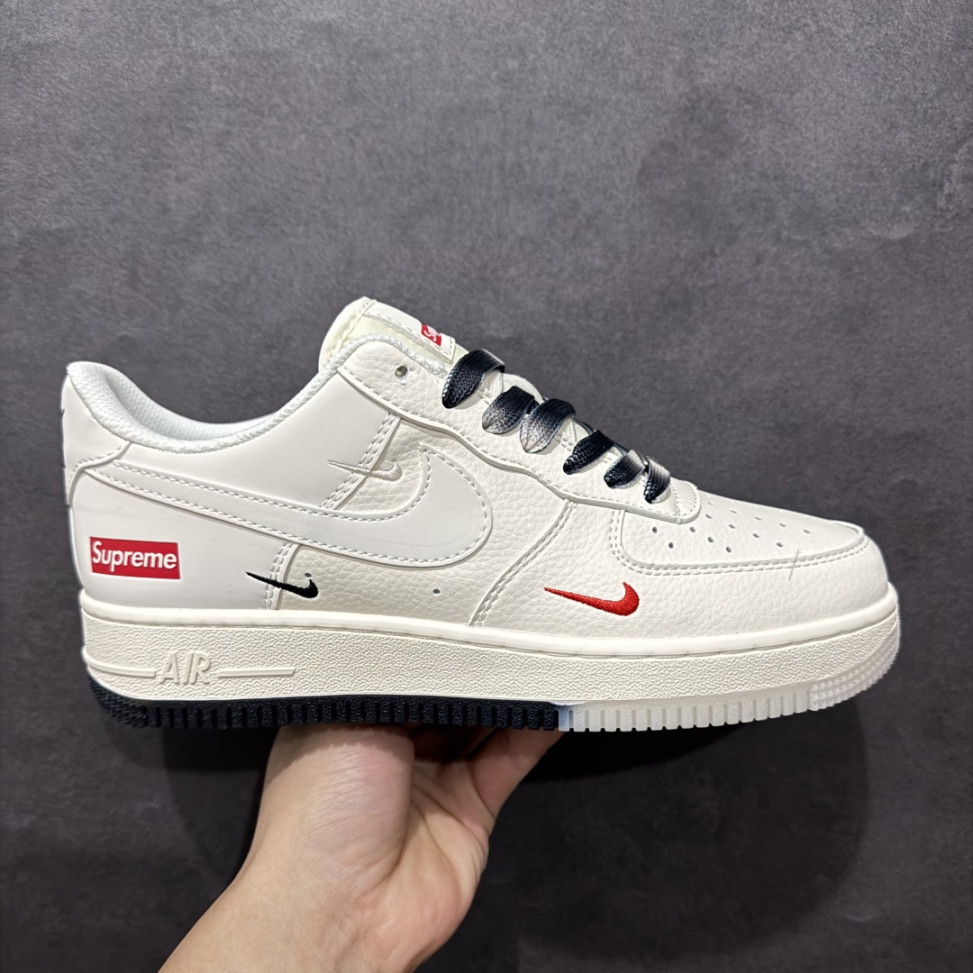 【定制版】Nk Air Force 1\’07 Low Sup联名 米白双色底 空军一号低帮休闲板鞋 XZ6188-017rn#原楦头原纸板 原装鞋盒 定制五金配件 内置全掌气垫 原厂鞋底 r 尺码：36 36.5 37.5 38 38.5 39 40 40.5 41 42 42.5 43 44 44.5 45  编码：HXS310320-莆田鞋批发中心