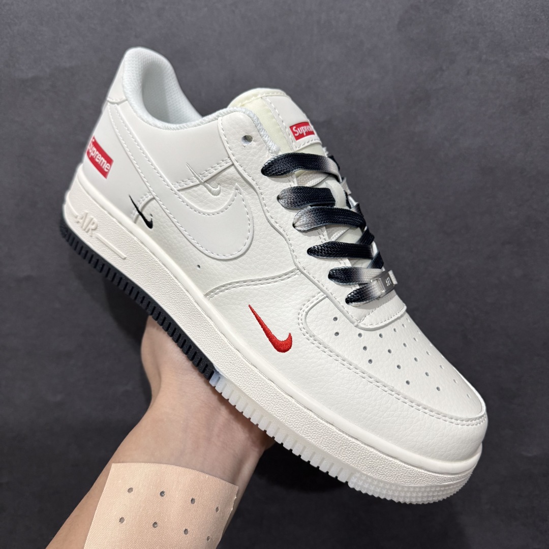 图片[3]-【定制版】Nk Air Force 1\’07 Low Sup联名 米白双色底 空军一号低帮休闲板鞋 XZ6188-017rn#原楦头原纸板 原装鞋盒 定制五金配件 内置全掌气垫 原厂鞋底 r 尺码：36 36.5 37.5 38 38.5 39 40 40.5 41 42 42.5 43 44 44.5 45  编码：HXS310320-莆田鞋批发中心