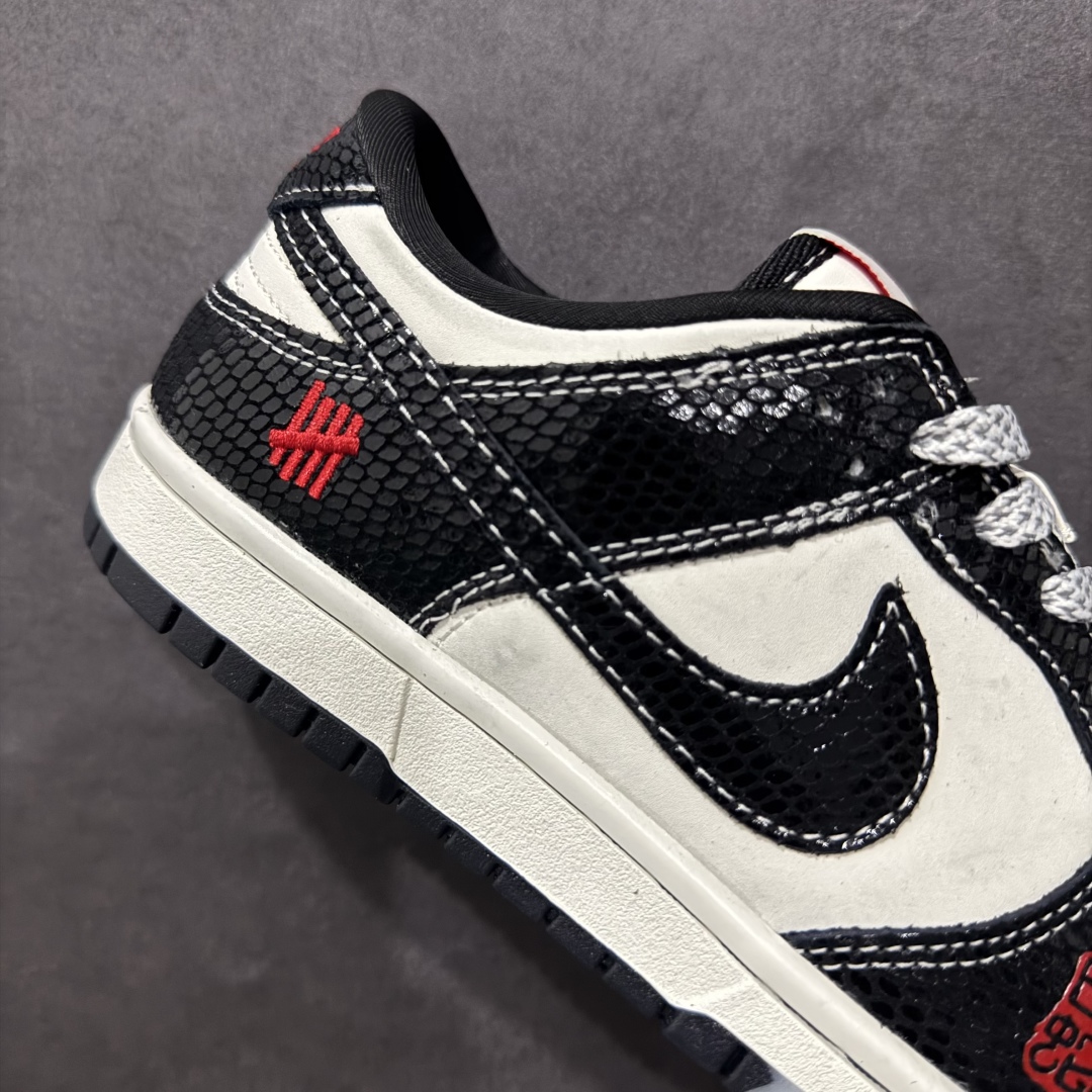 图片[6]-【定制版】Nk SB Dunk Low UN联名蛇年限定 双色黑蛇 周年高端定制 低帮休闲板鞋 AG3702-853rn#定制鞋盒 大厂纯原品质出货 超高清洁度 皮料切割干净无任何毛边 细节完美 r 尺码：36 36.5 37.5 38 38.5 39 40 40.5 41 42 42.5 43 44 44.5 45 编码：HXS320340-莆田鞋批发中心