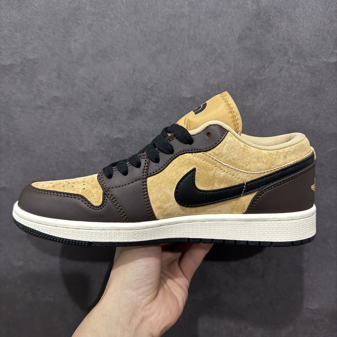 图片[2]-【定制版】Air Jordan 1 Retro Low x The North Face 咖啡棕小钩n官方同步新色 原装级产物n拒绝公底 立体鞋型 细节完美 高清洁度购置公司同步原材料 原汁原味 忠于原版 货号：XX2420 020n码数：36 36.5 37.5 38 38.5 39 40 40.5 41 42 42.5 43 44 44.5 45 编码：CC280300-莆田鞋批发中心