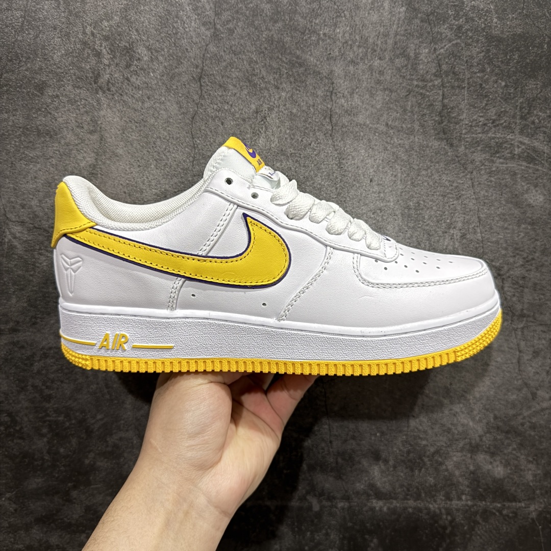 【外贸owf纯原】Nk Air Force 1\’07 Low Kobe 科比 全头层 空军一号低帮休闲板鞋n外贸大厂出品 原版开发打造n原厂头层皮 原楦原纸板纯正空军版型 内置全掌气垫 货号：FZ1151-100 尺码：36 36.5 37.5 38 38.5 39 40 40.5 41 42 42.5 43 44 44.5 45 46  编码：OW440470-莆田鞋批发中心