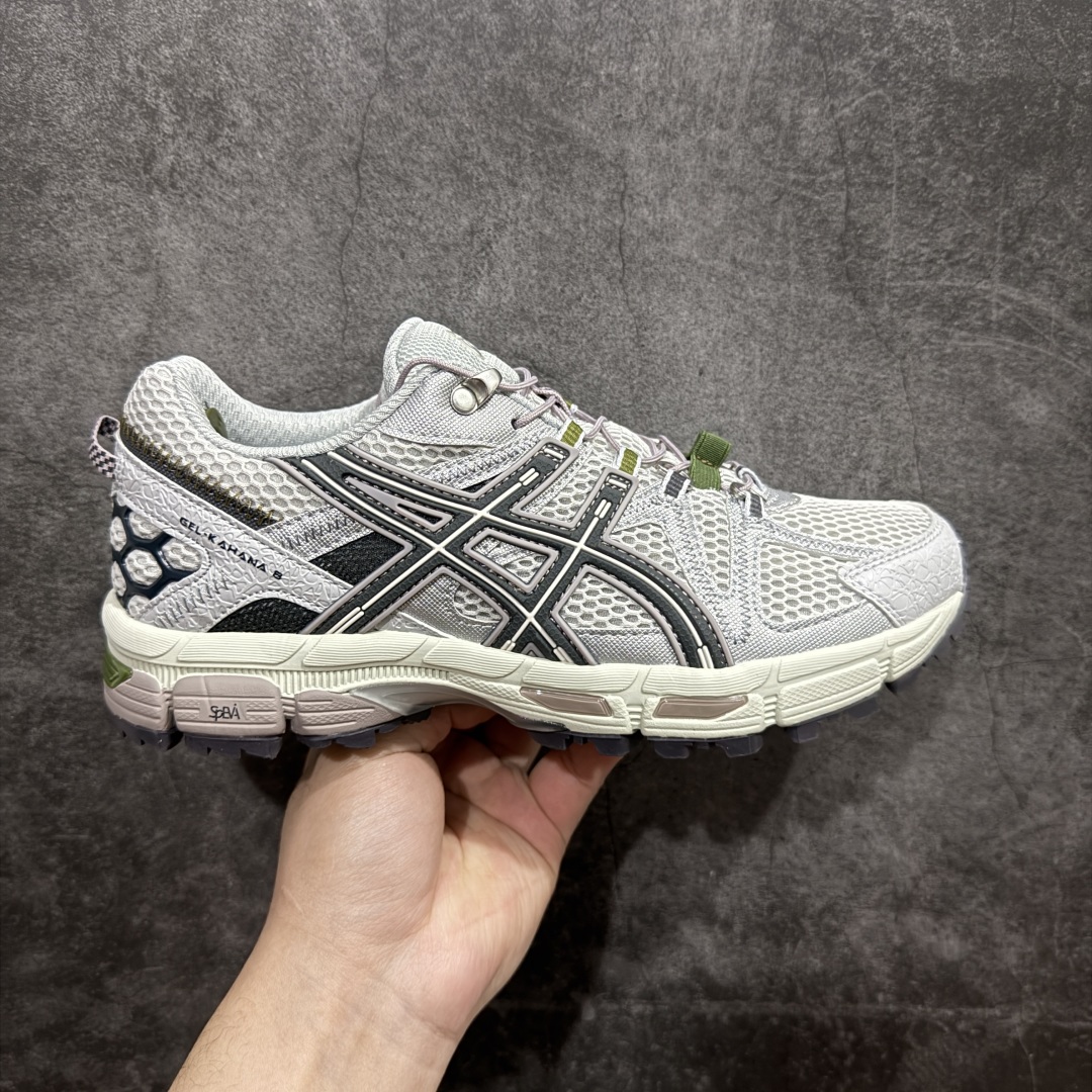 【纯原PB版本】ASICS GEL-KAHANA K8 亚瑟士越野跑步鞋抓地稳定运动鞋缓震耐磨跑鞋GEL-KAHANA系列为实用级越野跑鞋 融合机能和户外潮流强势回归 核心科技GEL内置于后跟 配合SPEVA弹性中底 减轻落地时地面对脚部的冲击力 中底内侧DYNAMIC DUOMAX 双密度防倾斜装置和中足补强结构 以及后跟几何形状构造 多方面支撑保护 AHAR耐磨橡胶大底 配合沟槽纹路设计 增强抓地力 后足GEL缓冲系统 减轻冲击时的冲击 实现平稳过渡 Trusstic系统 减少鞋底的重量 同时保留了鞋子结构的完整性 尺码：36 37 37.5 38 39 39.5 40 40.5 41.5 42 42.5 43.5 44 44.5 45 编码：KJ230250-莆田鞋批发中心