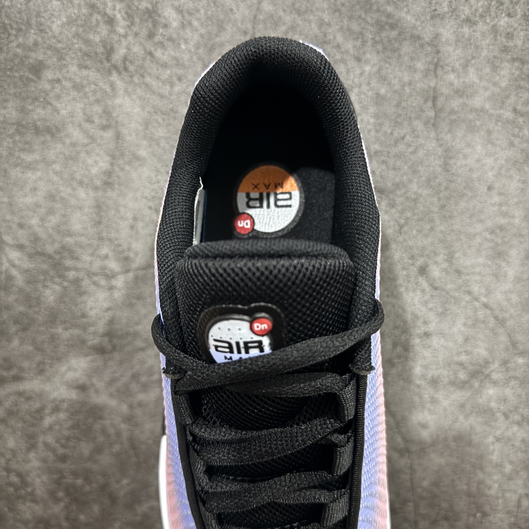 图片[8]-【纯原YH版】Nike Air Max Dn “Canyon Rust”舒适耐用 防滑耐磨 低帮 生活休闲鞋 黑绿n今年 Air Max Day，搭载 “Dynamic Air”技术的 Nike Air Max Dn 首次亮相，四个分区圆形开窗气垫带来极高的辨识度。采用“Dynamic Air”技术加持，不仅具备着充满科技感的外观，更具备着优越的穿着质感。TPU 拱形稳定片为中足提供结构支撑，搭配后跟 TPU 贴片起到支撑跟腱的作用。注入式 Phylon 泡绵包裹 Air 气垫单元，适合街头行走的橡胶大底则包裹足跟部位，提供抓地力和耐穿性。 货号：FV5760-675 尺码：36 37.5 38 39 40 41 42 43 44 45 编码：DF260280-莆田鞋批发中心