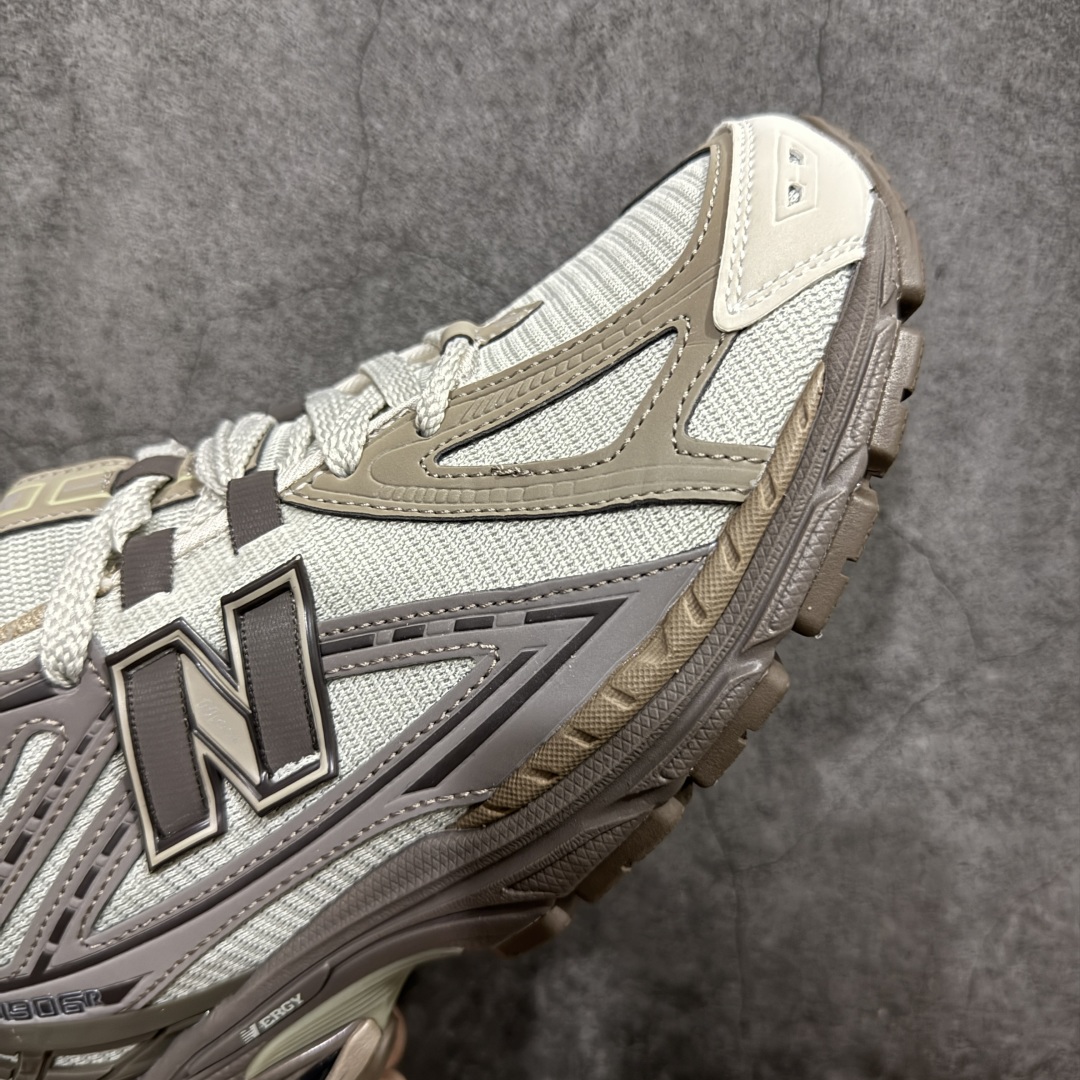 图片[6]-【GS纯原】新百伦 New Balance M1906系列 复古运动鞋单品宝藏老爹鞋 M1906RHDn作为NB最经典的档案鞋型之一，与2002一样，1906有着NB最成熟的技术加持和复古款式，而本次推出的版本参照2002r的定位，相信会在性价两端做出权衡。单从造型上来看，依旧是vibe风格，味道很正，细节也很酷，这双1906r无疑必能打入复古跑鞋爱好者的年度鞋款名录。 尺码：36-45半 编码：MZ260280-莆田鞋批发中心