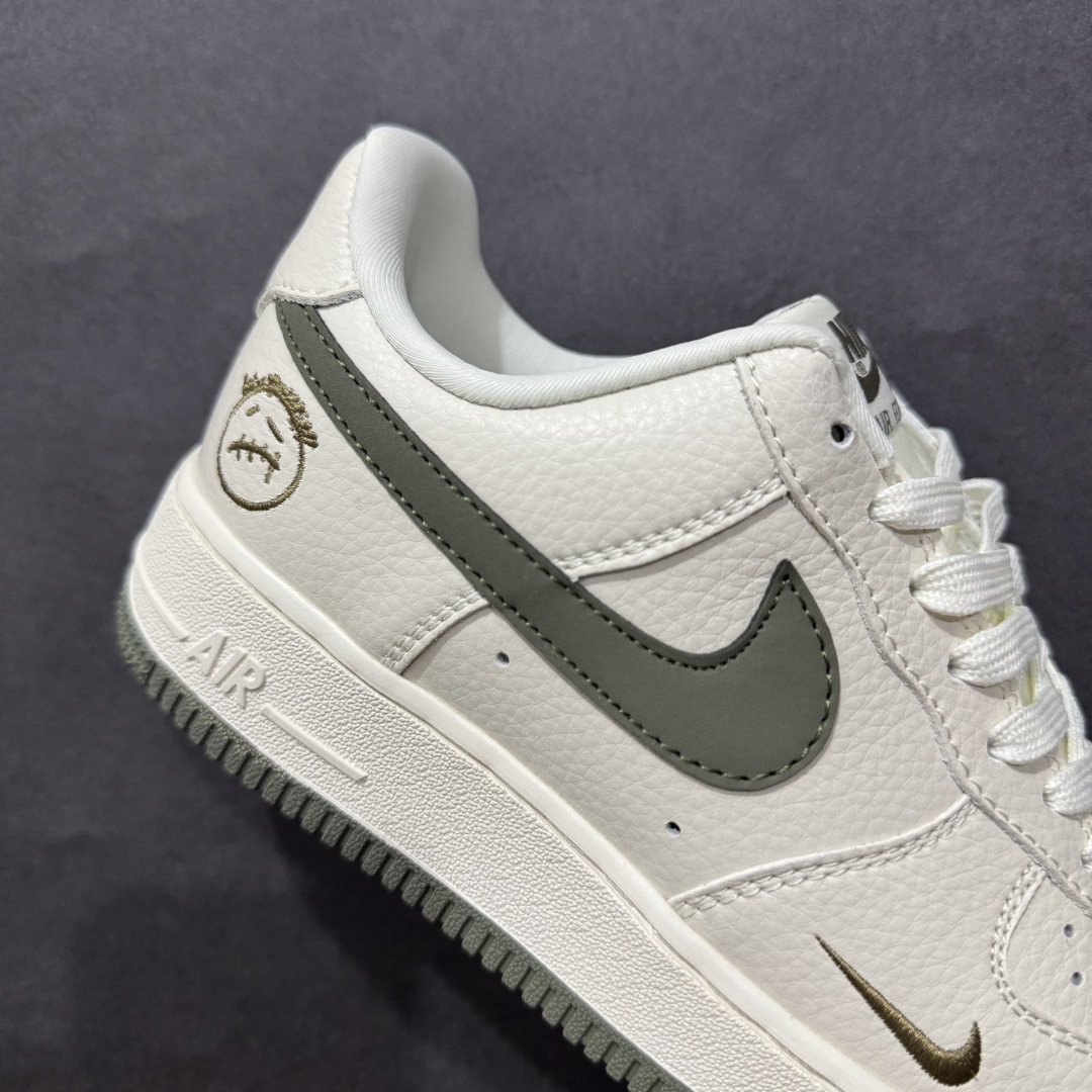 图片[6]-【定制版】海外限量发售NIke Air Force 1 \’07 Low “鬼脸联名–米白绿勾”空军一号 低帮 运动鞋 休闲鞋 折边针车 工艺难度大 原楦头原纸板 原装鞋盒 定制五金配件 内置全掌气垫 原厂鞋底货号：DF0180-007 Size：36 36.5 37.5 38 38.5 39 40 40.5 41 42 42.5 43 44 44.5 45 编码：HXS310320-莆田鞋批发中心