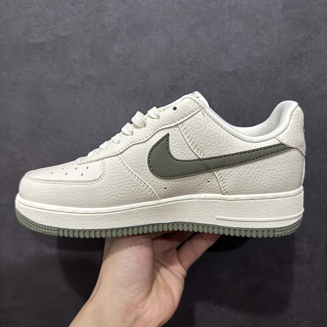 图片[2]-【定制版】海外限量发售NIke Air Force 1 \’07 Low “鬼脸联名–米白绿勾”空军一号 低帮 运动鞋 休闲鞋 折边针车 工艺难度大 原楦头原纸板 原装鞋盒 定制五金配件 内置全掌气垫 原厂鞋底货号：DF0180-007 Size：36 36.5 37.5 38 38.5 39 40 40.5 41 42 42.5 43 44 44.5 45 编码：HXS310320-莆田鞋批发中心