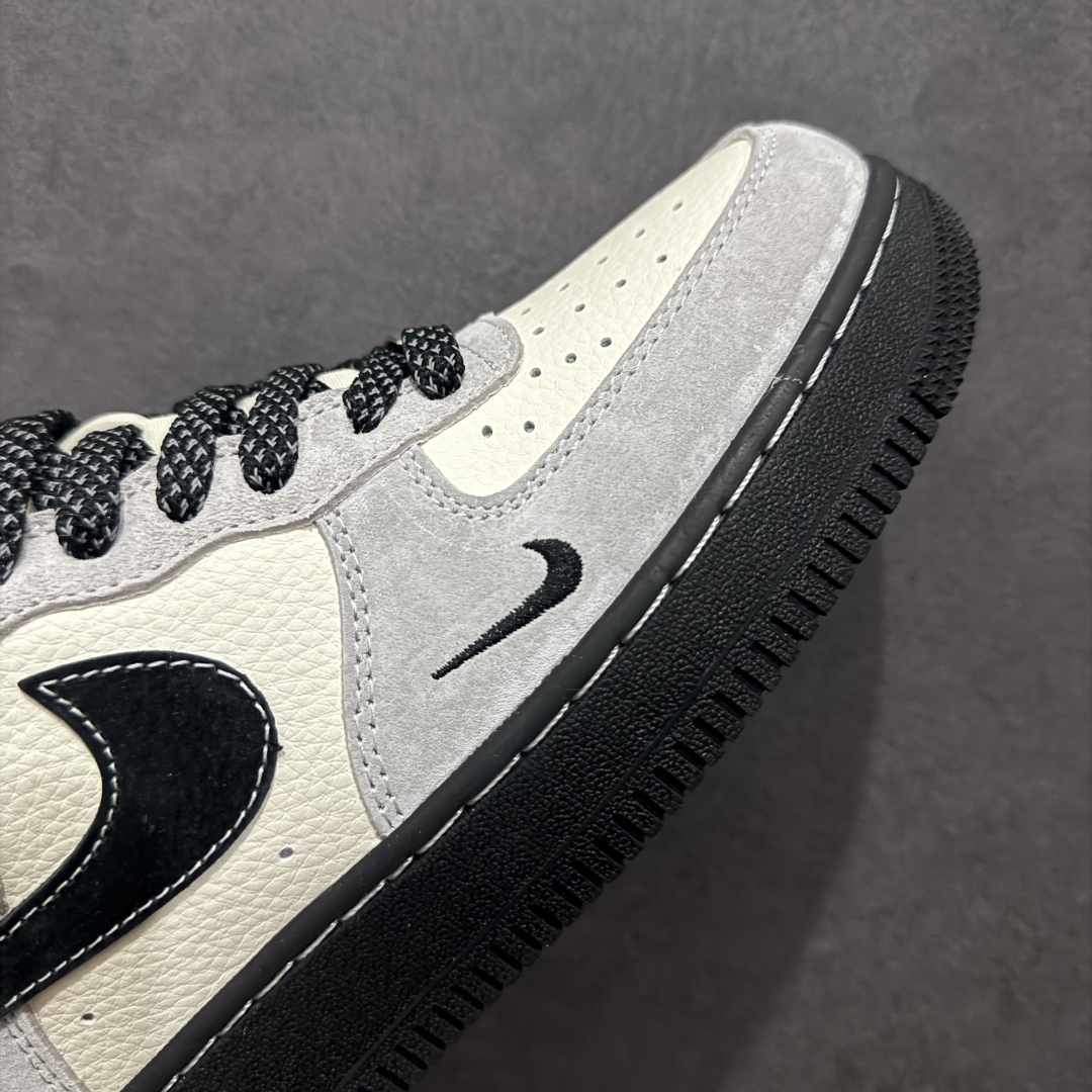 图片[5]-【公司级】海外限量发售NIke Air Force 1 \’07 Low “斯图西联名–全黑底”空军一号 低帮 运动鞋 休闲鞋 折边针车 工艺难度大 原楦头原纸板 原装鞋盒 定制五金配件 内置全掌气垫 原厂鞋底货号：XZ6188-195 Size：36 36.5 37.5 38 38.5 39 40 40.5 41 42 42.5 43 44 44.5 45 编码：HXS310320-莆田鞋批发中心