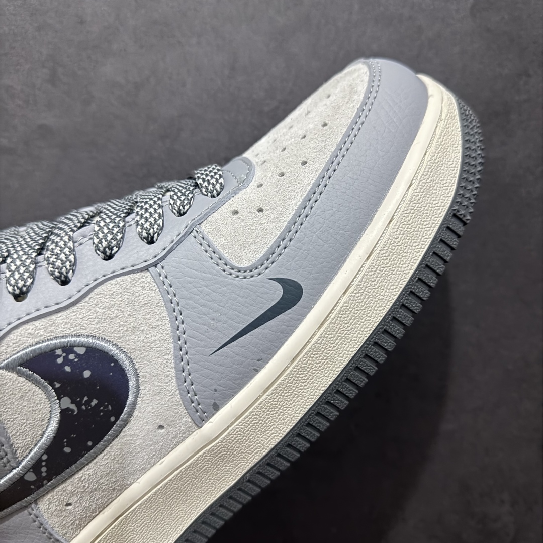 图片[5]-【公司级】Nk Air Force 1\’07 Low 北面联名 刺绣泼墨勾 空军一号 低帮休闲板鞋 DM6688-006rn#原楦头原纸板 原装鞋盒 定制五金配件 内置全掌气垫 原厂鞋底 r 尺码：36 36.5 37.5 38 38.5 39 40 40.5 41 42 42.5 43 44 44.5 45  编码：HXS310320-莆田鞋批发中心