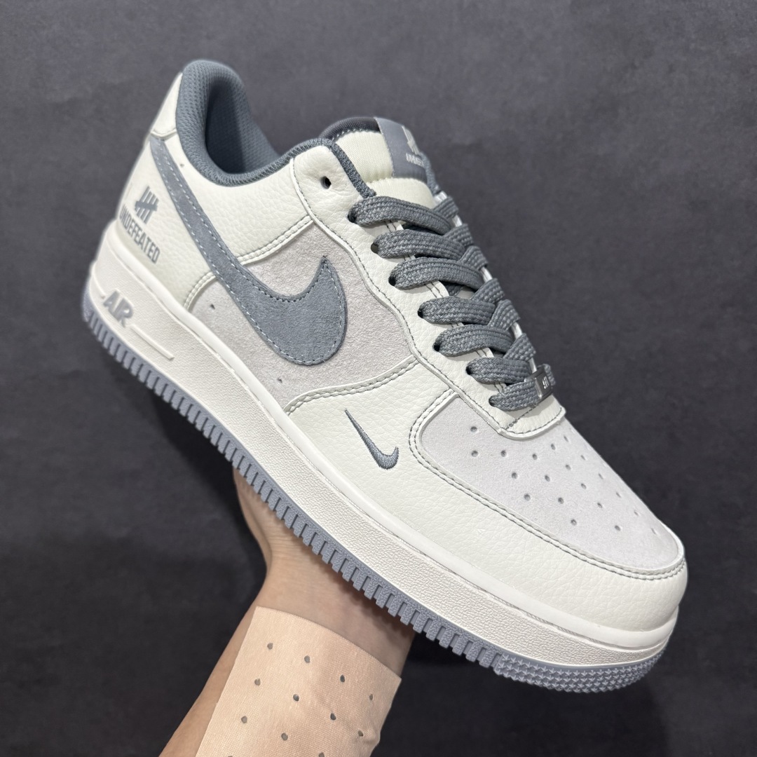 图片[3]-【公司级】海外限量发售NIke Air Force 1 \’07 Low “UN联名–猪八米灰线”空军一号 低帮 运动鞋 休闲鞋 折边针车 工艺难度大 原楦头原纸板 原装鞋盒 定制五金配件 内置全掌气垫 原厂鞋底货号：BB7518-018 Size：36 36.5 37.5 38 38.5 39 40 40.5 41 42 42.5 43 44 44.5 45 编码：HXS310320-莆田鞋批发中心