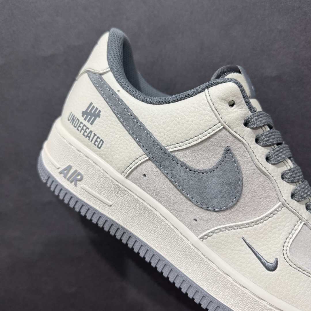 图片[6]-【公司级】海外限量发售NIke Air Force 1 \’07 Low “UN联名–猪八米灰线”空军一号 低帮 运动鞋 休闲鞋 折边针车 工艺难度大 原楦头原纸板 原装鞋盒 定制五金配件 内置全掌气垫 原厂鞋底货号：BB7518-018 Size：36 36.5 37.5 38 38.5 39 40 40.5 41 42 42.5 43 44 44.5 45 编码：HXS310320-莆田鞋批发中心