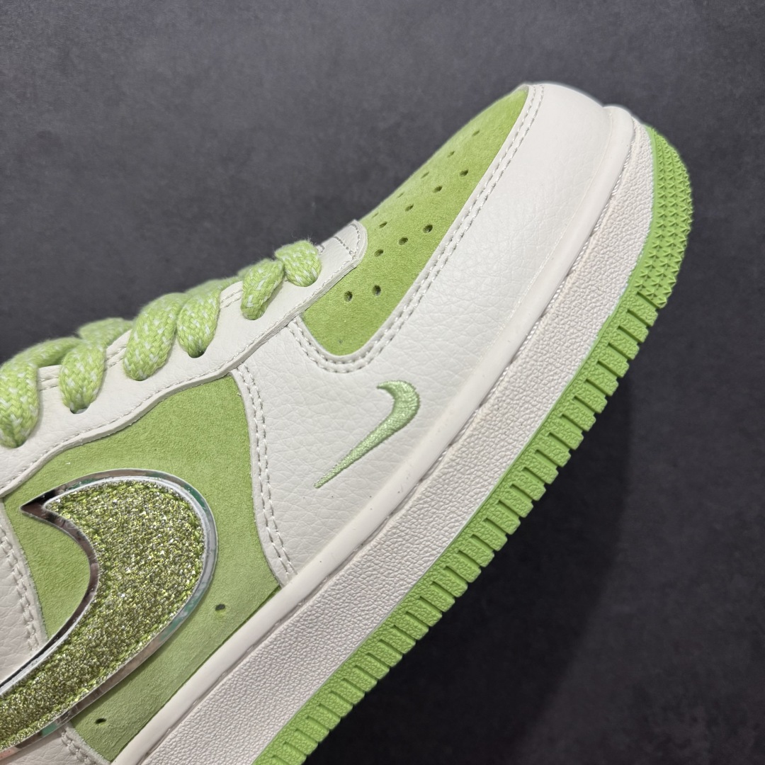 图片[5]-【公司级】海外限量发售NIke Air Force 1 \’07 Low “北面联名”空军一号 低帮 运动鞋 休闲鞋 折边针车 工艺难度大 原楦头原纸板 原装鞋盒 定制五金配件 内置全掌气垫 原厂鞋底货号：QY6818-531 Size：36 36.5 37.5 38 38.5 39 40 40.5 41 42 42.5 43 44 44.5 45 编码：CC280300-莆田鞋批发中心