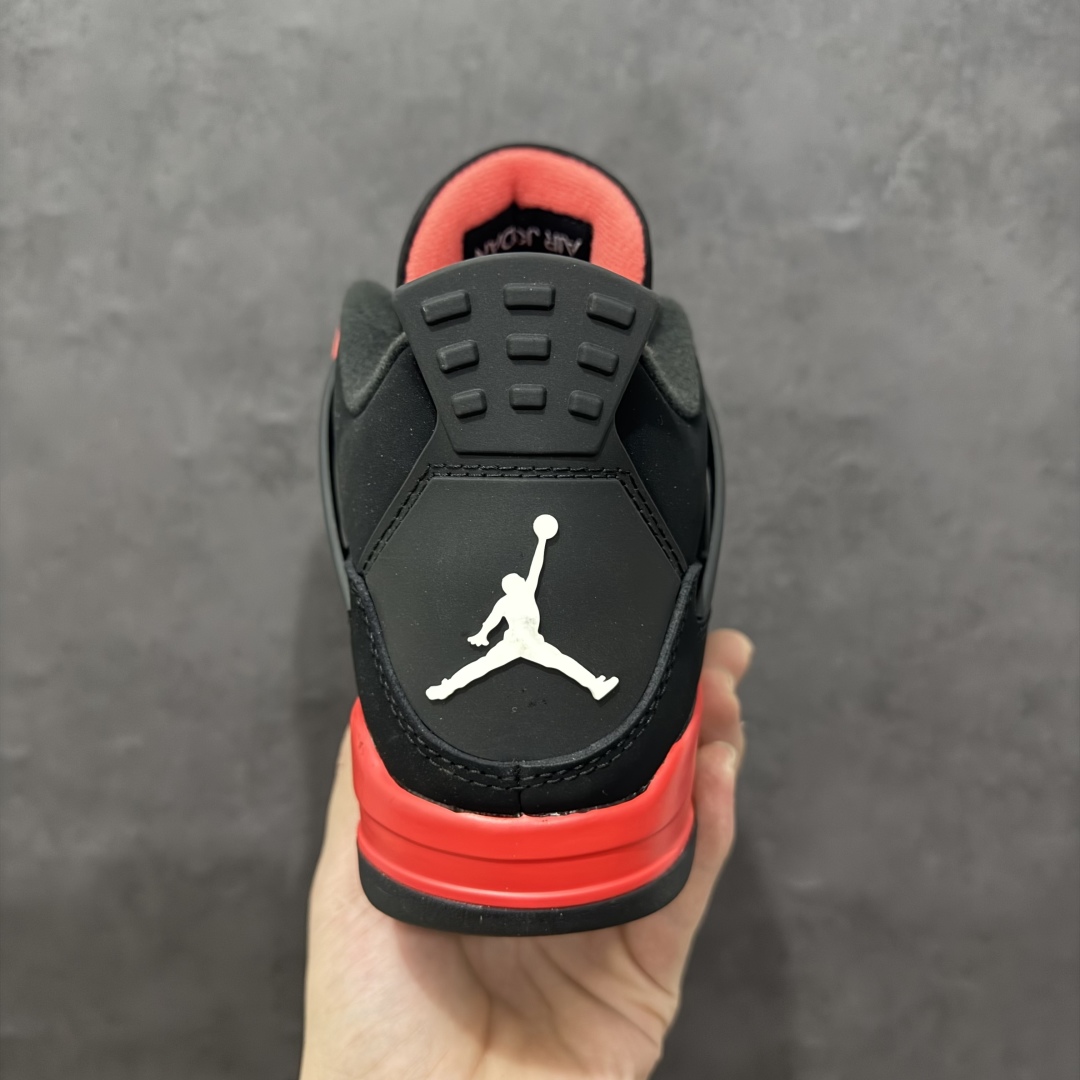 图片[4]-【头层跑量版】Air Jordan AJ4 Retro 系列n区分市面的各种假特价n全头层皮料 大底有正确刷漆n真材实料 做工扎实 拒绝劣质品质n原纸板楦头开发 完美鞋型 鞋柜必备鞋款 终端现货供应品质可见 真正好货福利白菜价💪🏻 尺码：40-46含半码 编码：WE260280-莆田鞋批发中心