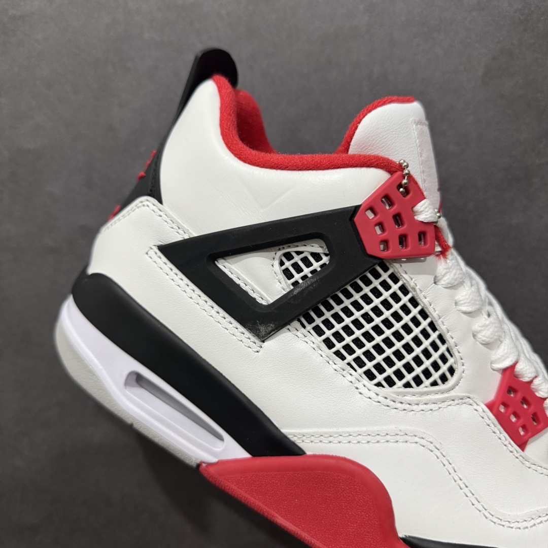 图片[6]-【头层跑量版】Air Jordan AJ4 Retro 系列n区分市面的各种假特价n全头层皮料 大底有正确刷漆n真材实料 做工扎实 拒绝劣质品质n原纸板楦头开发 完美鞋型 鞋柜必备鞋款 终端现货供应品质可见 真正好货福利白菜价💪🏻 尺码：40-46含半码 编码：WE260280-莆田鞋批发中心