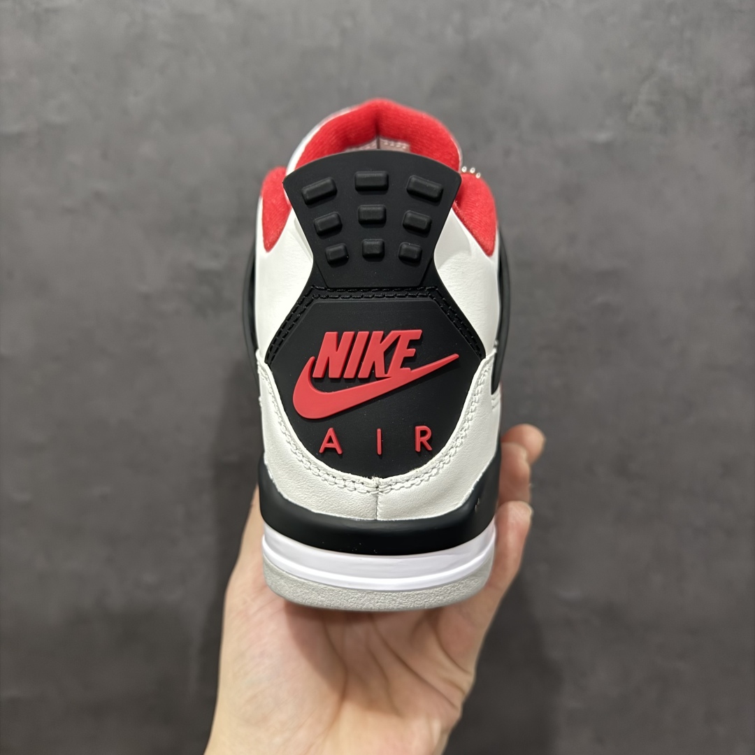 图片[4]-【头层跑量版】Air Jordan AJ4 Retro 系列n区分市面的各种假特价n全头层皮料 大底有正确刷漆n真材实料 做工扎实 拒绝劣质品质n原纸板楦头开发 完美鞋型 鞋柜必备鞋款 终端现货供应品质可见 真正好货福利白菜价💪🏻 尺码：40-46含半码 编码：WE260280-莆田鞋批发中心