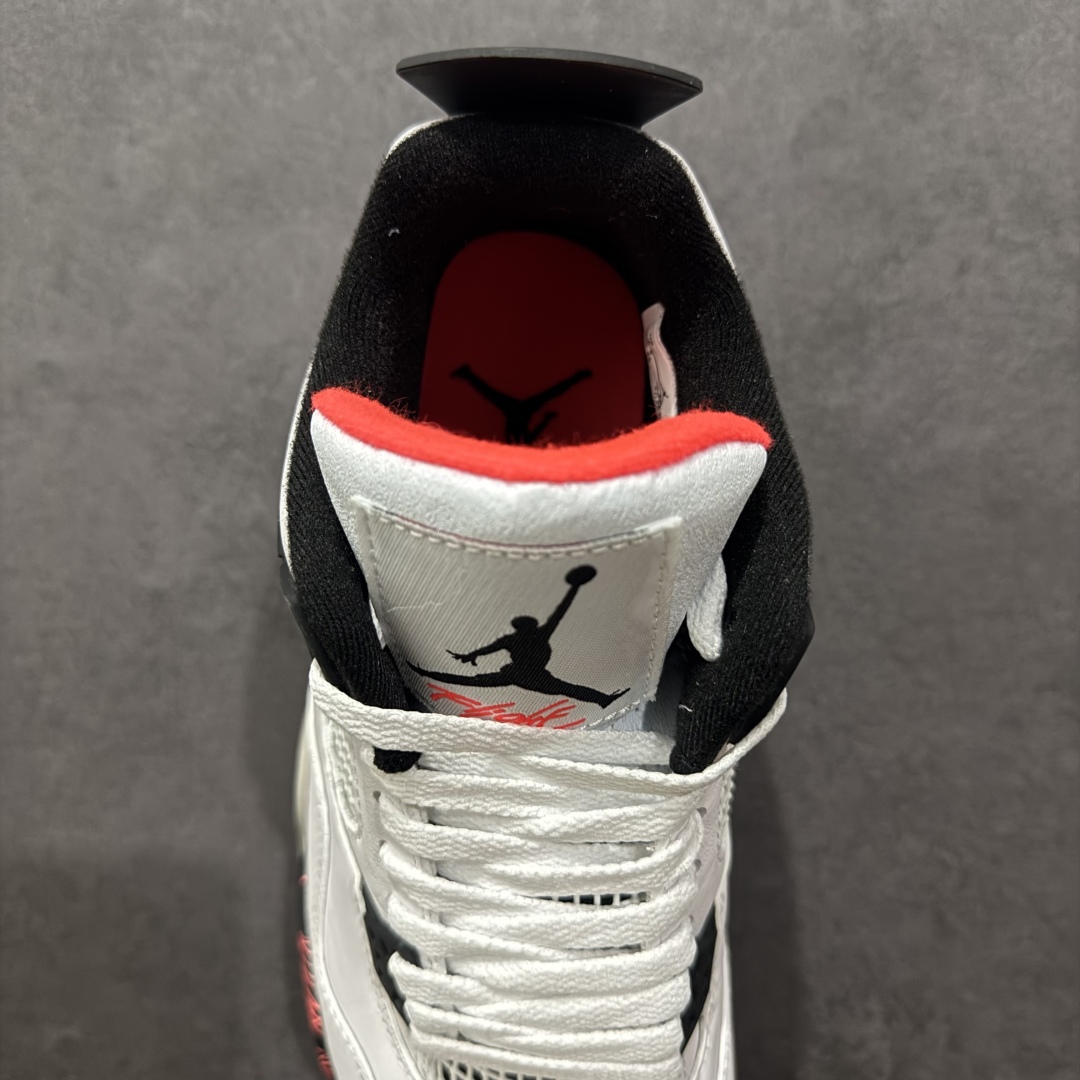 图片[7]-【头层跑量版】Air Jordan AJ4 Retro 系列n区分市面的各种假特价n全头层皮料 大底有正确刷漆n真材实料 做工扎实 拒绝劣质品质n原纸板楦头开发 完美鞋型 鞋柜必备鞋款 终端现货供应品质可见 真正好货福利白菜价💪🏻 尺码：40-46含半码 编码：WE260280-莆田鞋批发中心