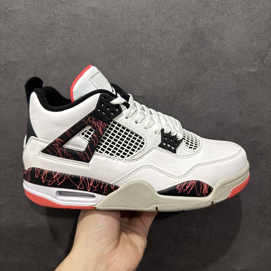 【头层跑量版】Air Jordan AJ4 Retro 系列n区分市面的各种假特价n全头层皮料 大底有正确刷漆n真材实料 做工扎实 拒绝劣质品质n原纸板楦头开发 完美鞋型 鞋柜必备鞋款 终端现货供应品质可见 真正好货福利白菜价💪🏻 尺码：40-46含半码 编码：WE260280-莆田鞋批发中心