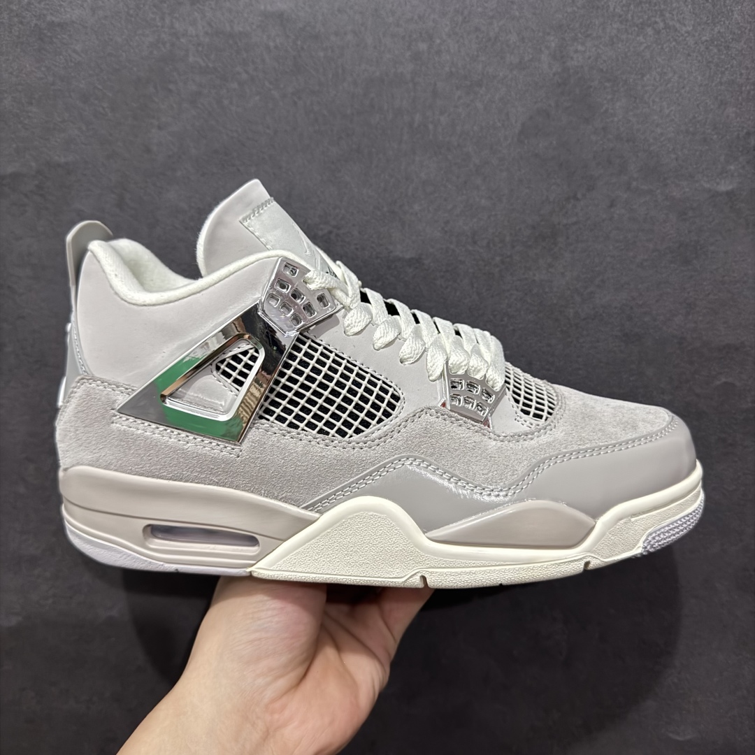 【头层跑量版】Air Jordan AJ4 Retro 系列n区分市面的各种假特价n全头层皮料 大底有正确刷漆n真材实料 做工扎实 拒绝劣质品质n原纸板楦头开发 完美鞋型 鞋柜必备鞋款 终端现货供应品质可见 真正好货福利白菜价💪🏻 尺码：40-46含半码 编码：WE260280-莆田鞋批发中心