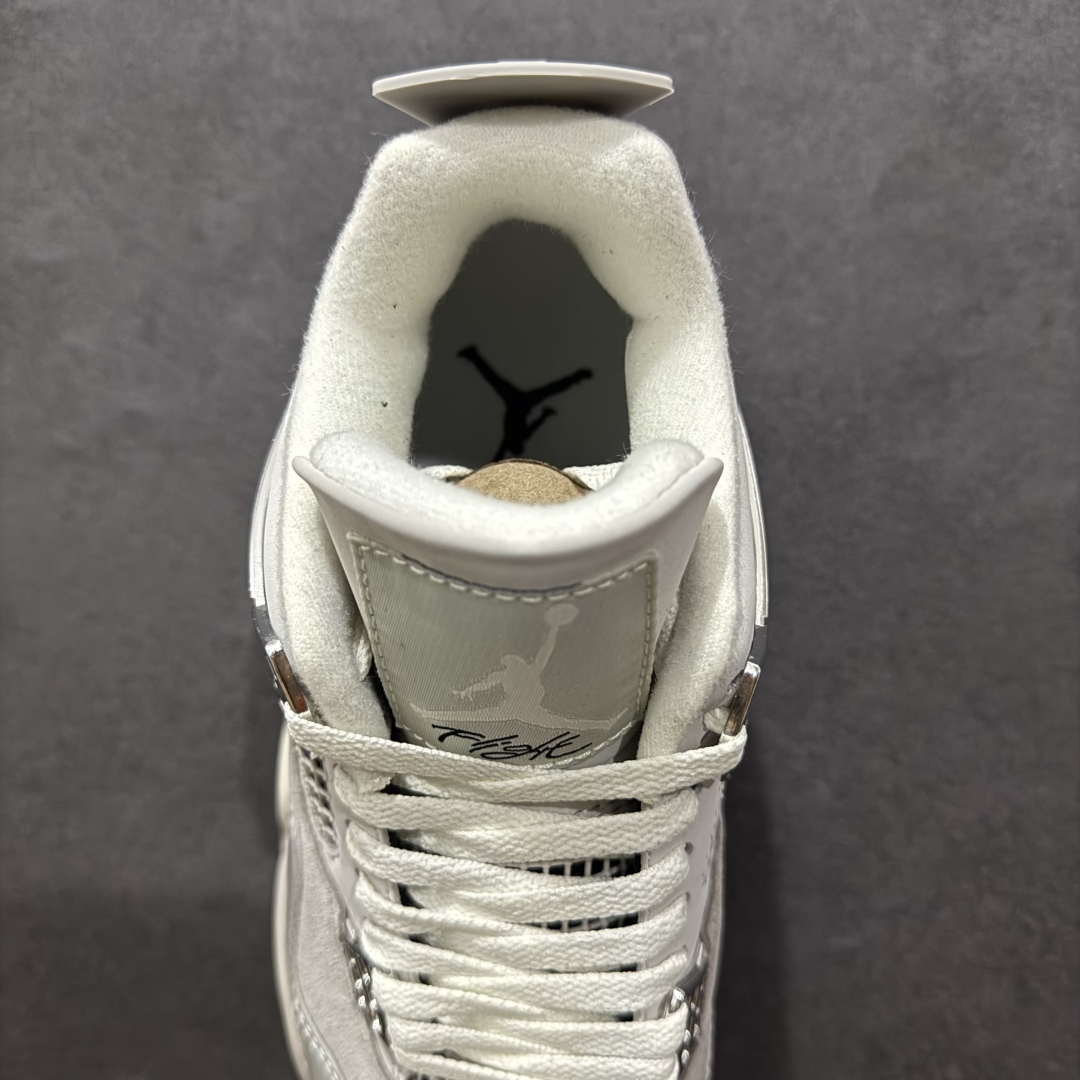 图片[7]-【头层跑量版】Air Jordan AJ4 Retro 系列n区分市面的各种假特价n全头层皮料 大底有正确刷漆n真材实料 做工扎实 拒绝劣质品质n原纸板楦头开发 完美鞋型 鞋柜必备鞋款 终端现货供应品质可见 真正好货福利白菜价💪🏻 尺码：40-46含半码 编码：WE260280-莆田鞋批发中心