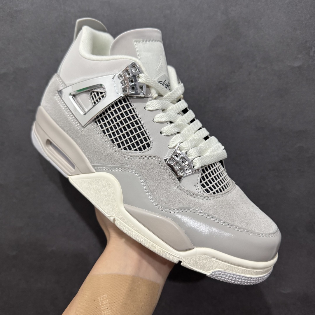 图片[3]-【头层跑量版】Air Jordan AJ4 Retro 系列n区分市面的各种假特价n全头层皮料 大底有正确刷漆n真材实料 做工扎实 拒绝劣质品质n原纸板楦头开发 完美鞋型 鞋柜必备鞋款 终端现货供应品质可见 真正好货福利白菜价💪🏻 尺码：40-46含半码 编码：WE260280-莆田鞋批发中心