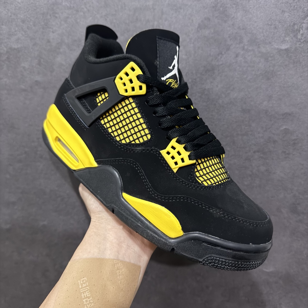 图片[3]-【头层跑量版】Air Jordan AJ4 Retro 系列n区分市面的各种假特价n全头层皮料 大底有正确刷漆n真材实料 做工扎实 拒绝劣质品质n原纸板楦头开发 完美鞋型 鞋柜必备鞋款 终端现货供应品质可见 真正好货福利白菜价💪🏻 尺码：40-46含半码 编码：WE260280-莆田鞋批发中心