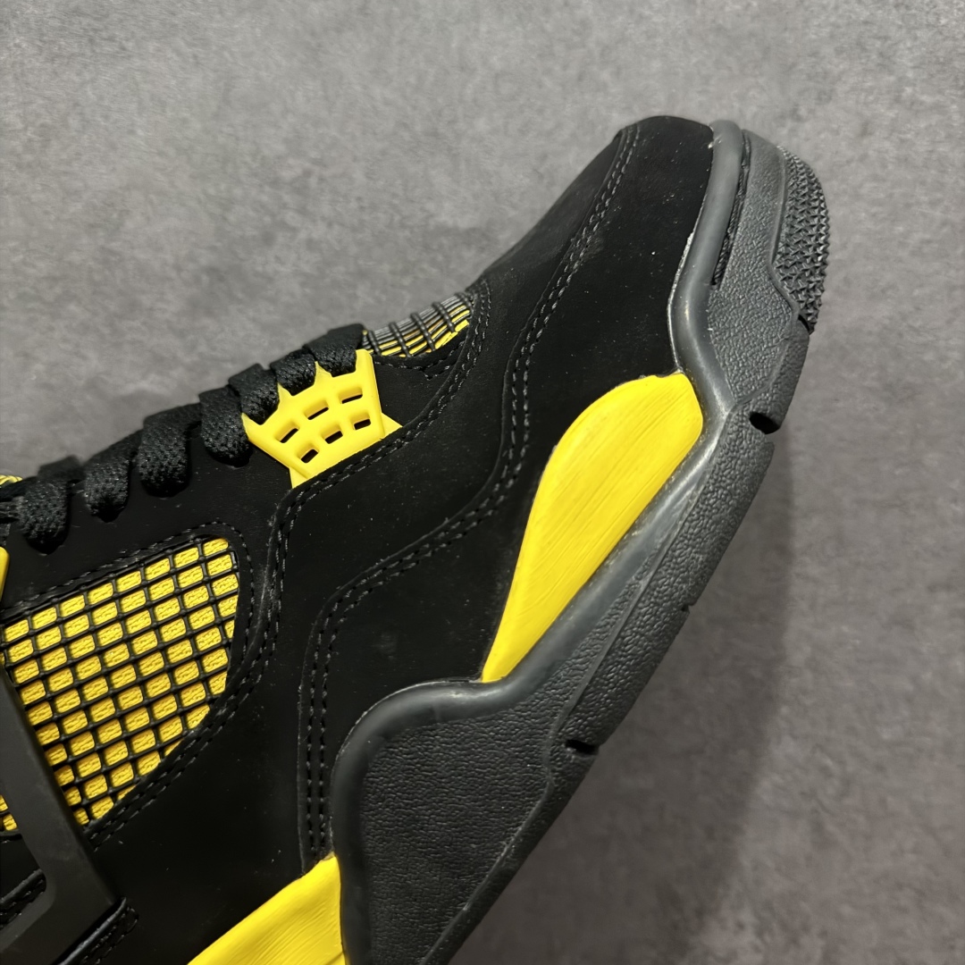 图片[5]-【头层跑量版】Air Jordan AJ4 Retro 系列n区分市面的各种假特价n全头层皮料 大底有正确刷漆n真材实料 做工扎实 拒绝劣质品质n原纸板楦头开发 完美鞋型 鞋柜必备鞋款 终端现货供应品质可见 真正好货福利白菜价💪🏻 尺码：40-46含半码 编码：WE260280-莆田鞋批发中心