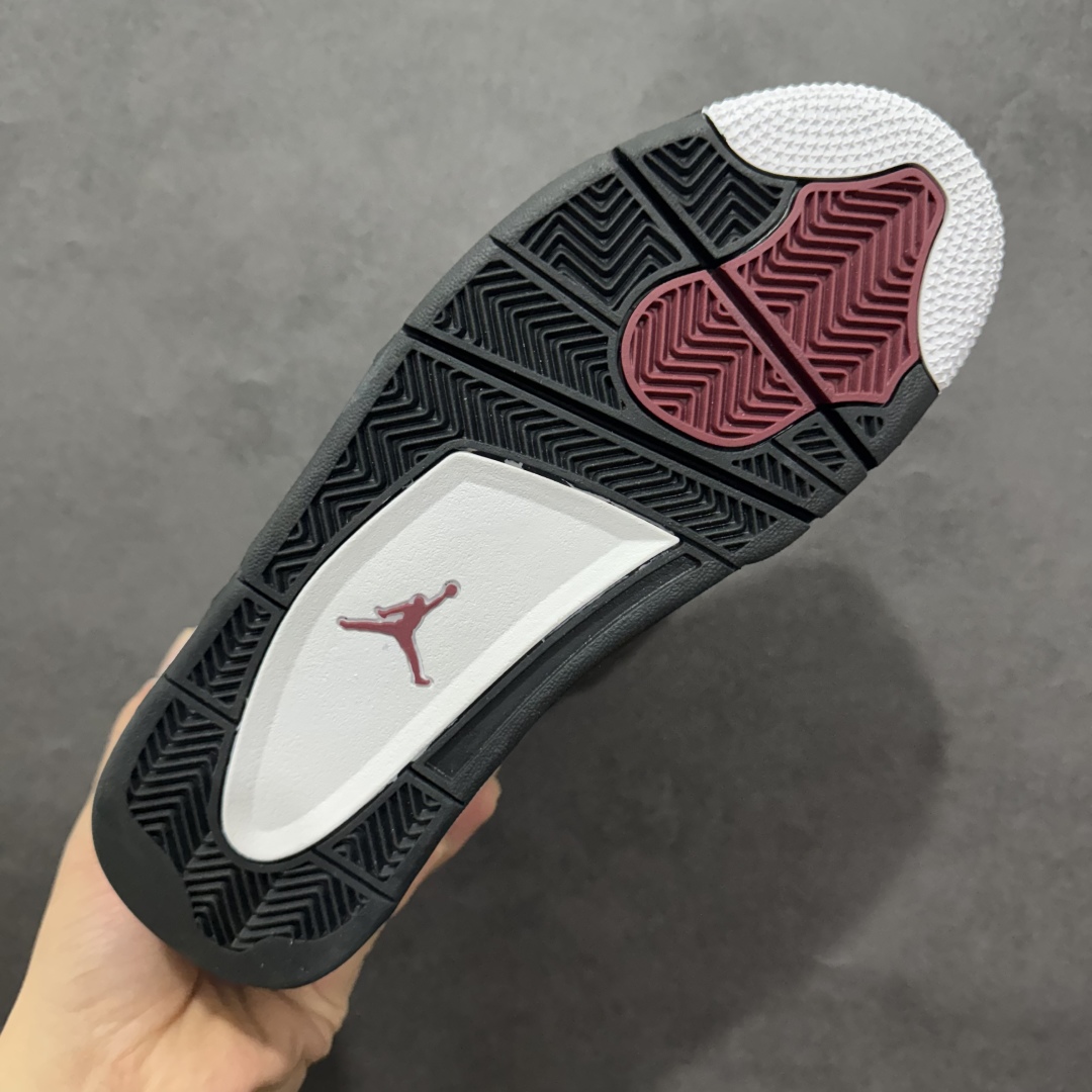 图片[9]-【头层跑量版】Air Jordan AJ4 Retro 系列n区分市面的各种假特价n全头层皮料 大底有正确刷漆n真材实料 做工扎实 拒绝劣质品质n原纸板楦头开发 完美鞋型 鞋柜必备鞋款 终端现货供应品质可见 真正好货福利白菜价💪🏻 尺码：40-46含半码 编码：WE260280-莆田鞋批发中心