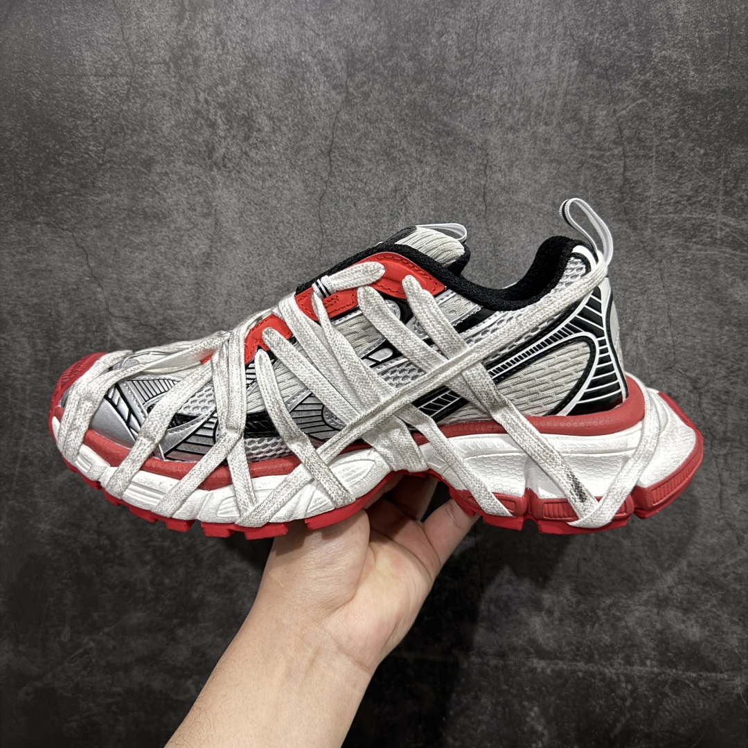 图片[2]-【XA版本】Balenciaga Sneaker Tess 3XL 十代B款 绑带 白红配色n独家纯原版本 细节精准对位官方 私模组合大底n增加全新设计 在延续 Track Trainer 户外轮廓和复杂鞋面结构的同时 更具复古风格正确原材料 手工打磨做旧 匠心最高工艺官方全套配件鞋盒 鞋带 防尘纸配套齐全nSIZE：35 36 37 38 39 40 41 42 43 44 45 46 全码出货 编码：DF440460-莆田鞋批发中心